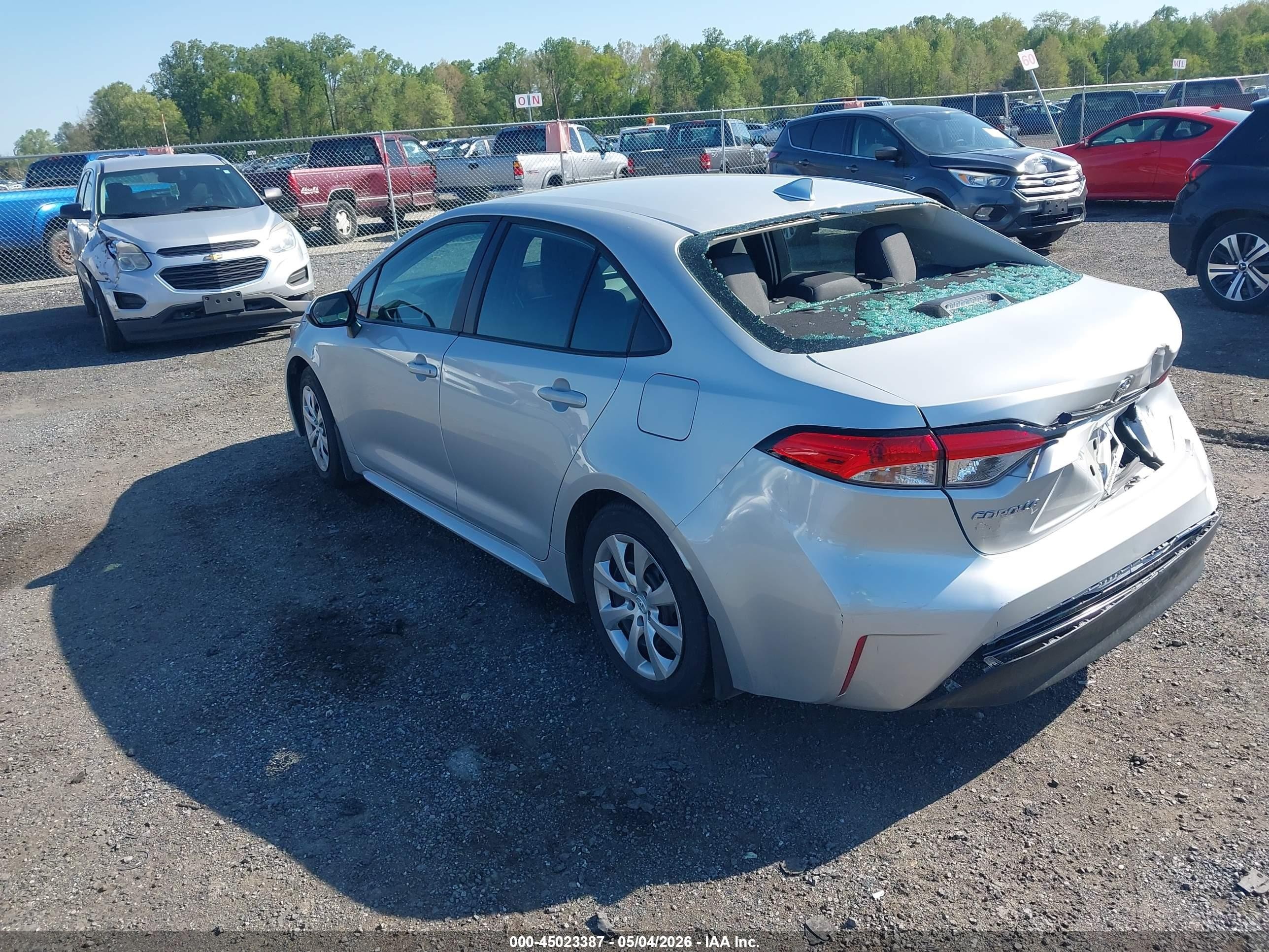 2026 Toyota Corolla Le Silver vin: 5YFB4MDE9TP378029