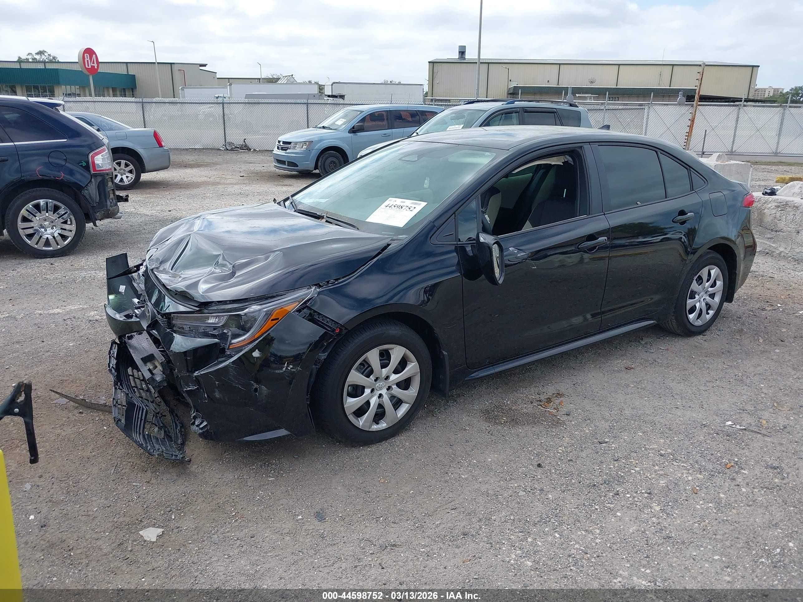 2026 Toyota Corolla Le Black vin: 5YFB4MDE9TP400045