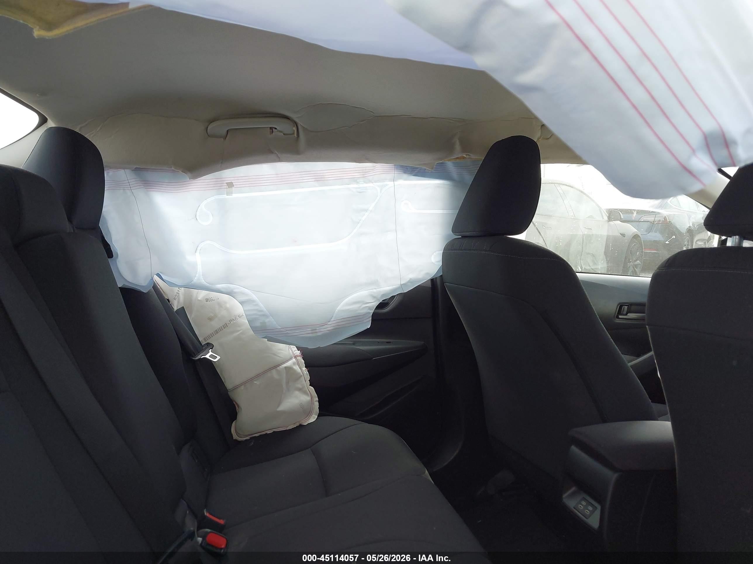 2023 Toyota Corolla Le Серебряный vin: 5YFB4MDEXPP055825
