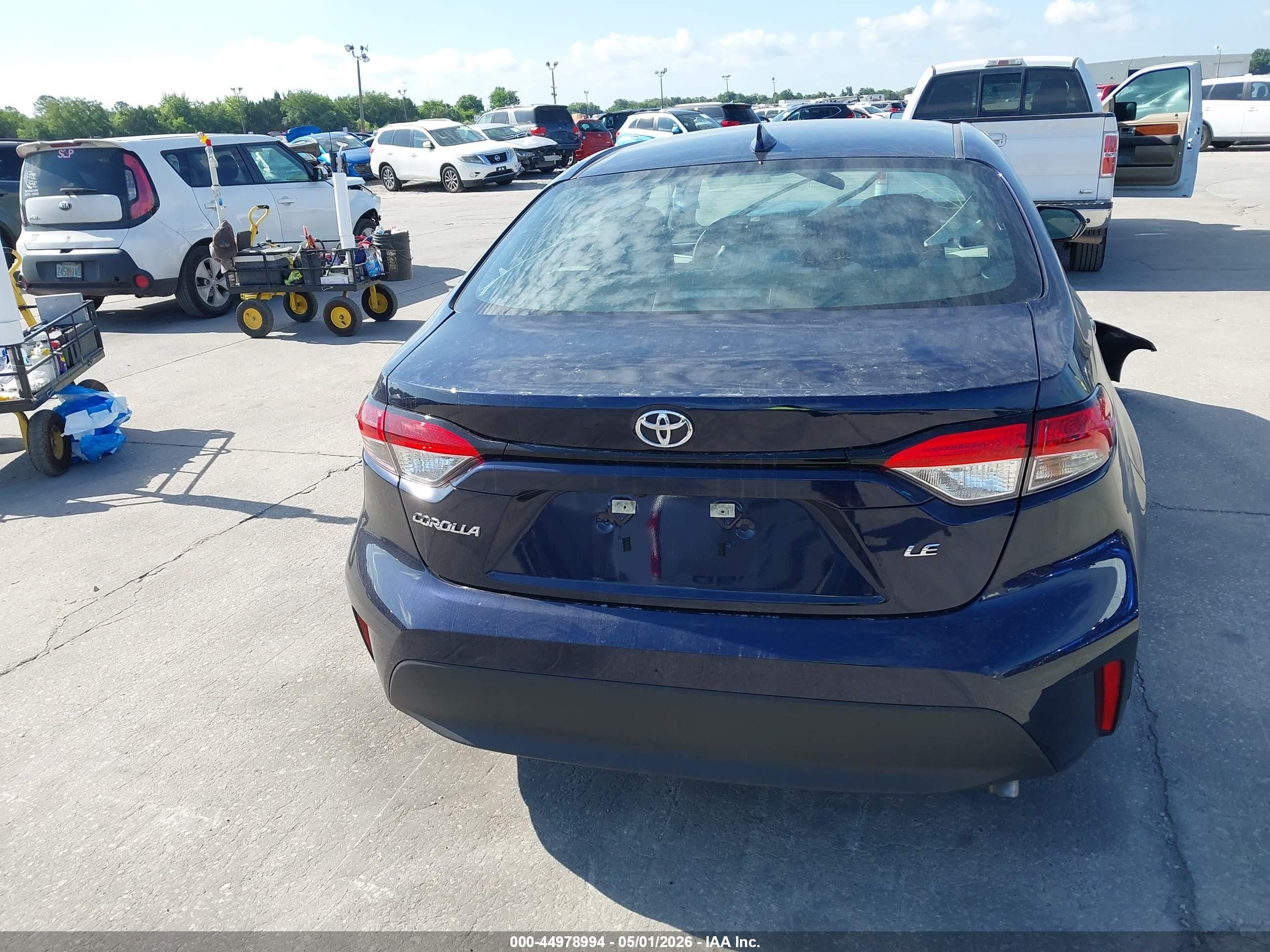 2025 Toyota Corolla Le Blue vin: 5YFB4MDEXSP335818