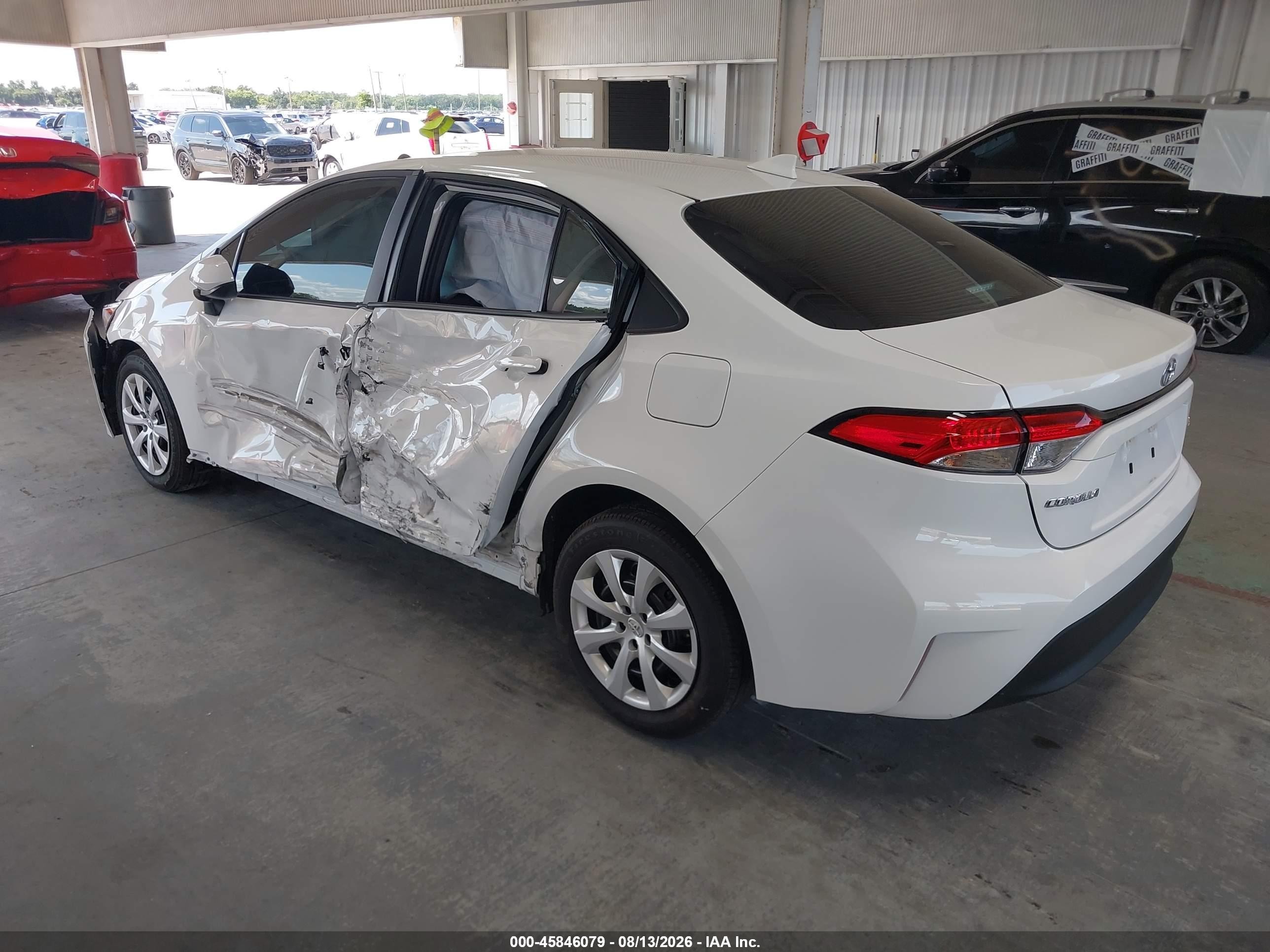 2025 Toyota Corolla Le White vin: 5YFB4MDEXSP344714