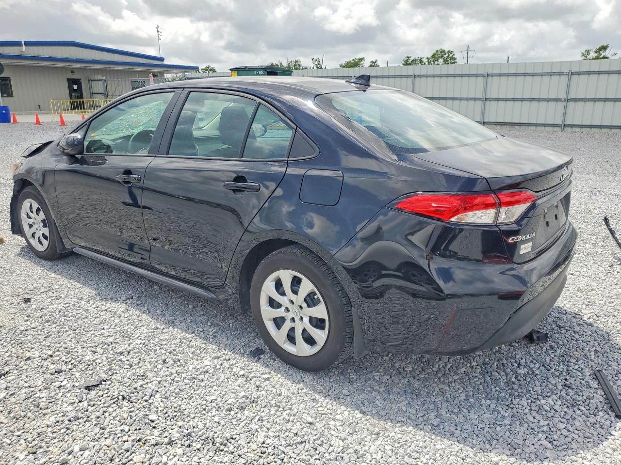 2026 Toyota Corolla Le Black vin: 5YFB4MDEXTP365709