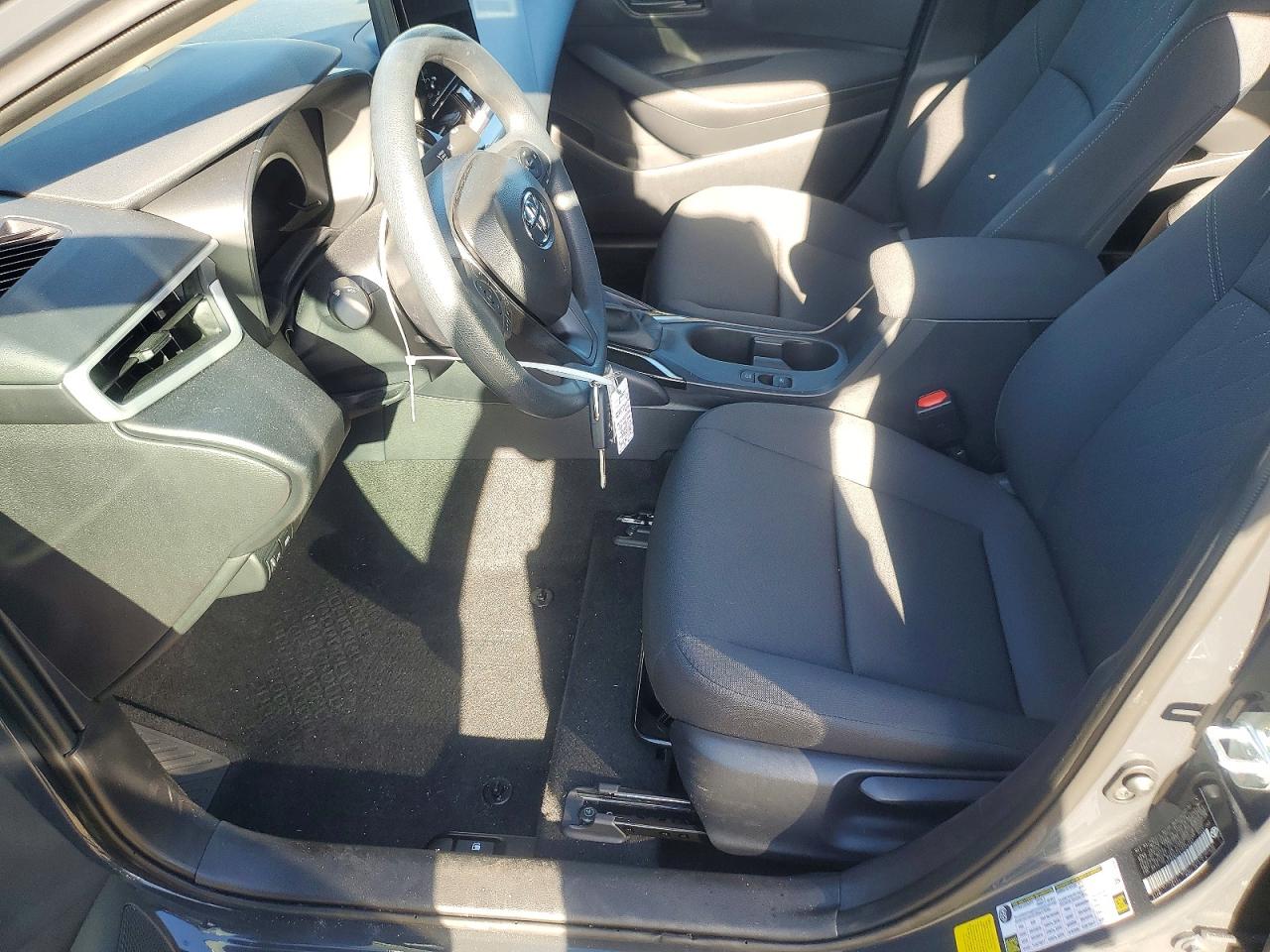 2026 Toyota Corolla Le Gray vin: 5YFB4MDEXTP376581