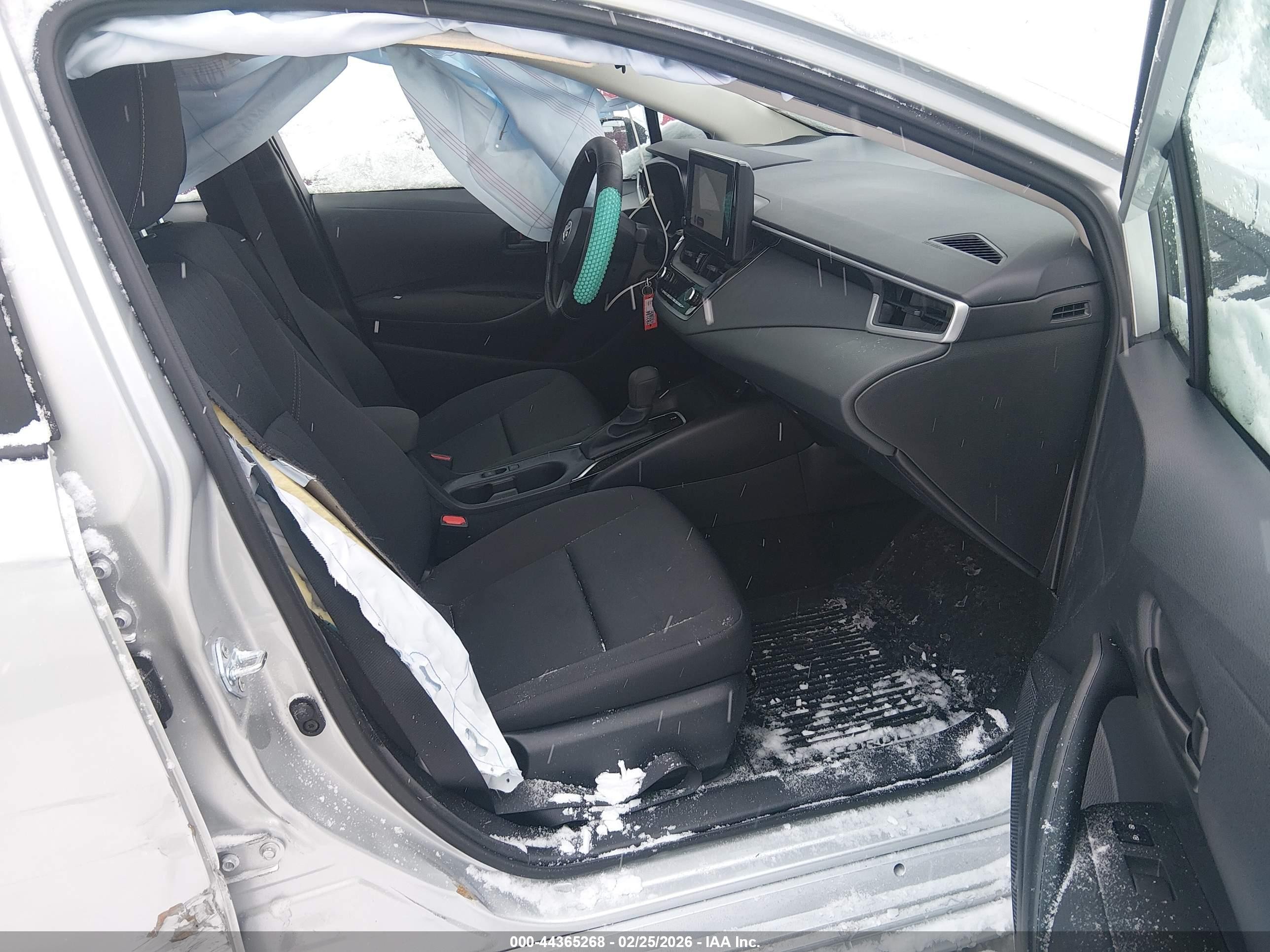 2026 Toyota Corolla Le Silver vin: 5YFB4MDEXTP397348