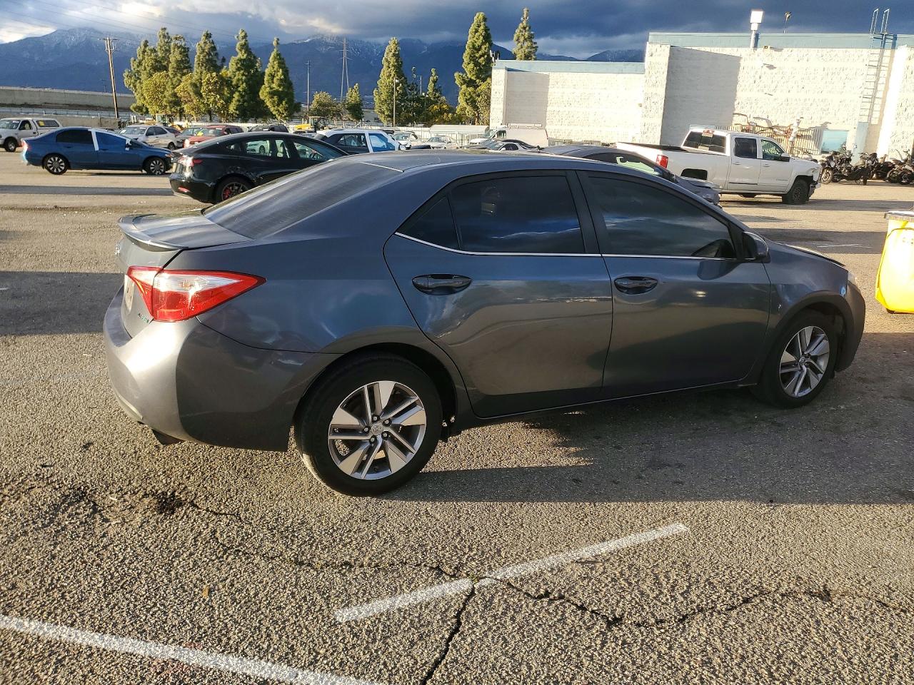 2014 Toyota Corolla Eco Gray vin: 5YFBPRHE1EP006265