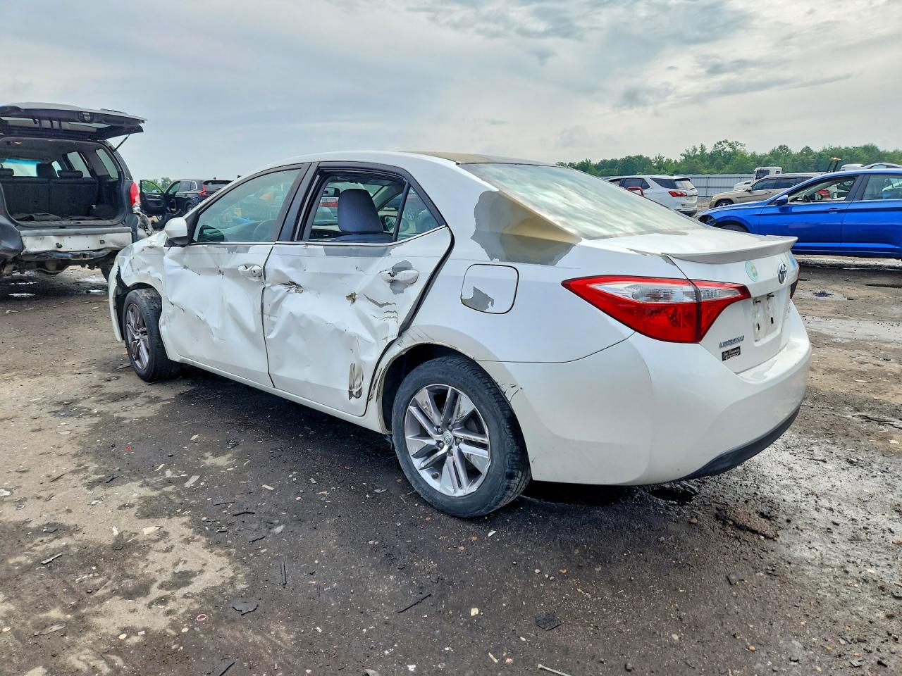 2014 Toyota Corolla Le Eco Plus White vin: 5YFBPRHE1EP117771