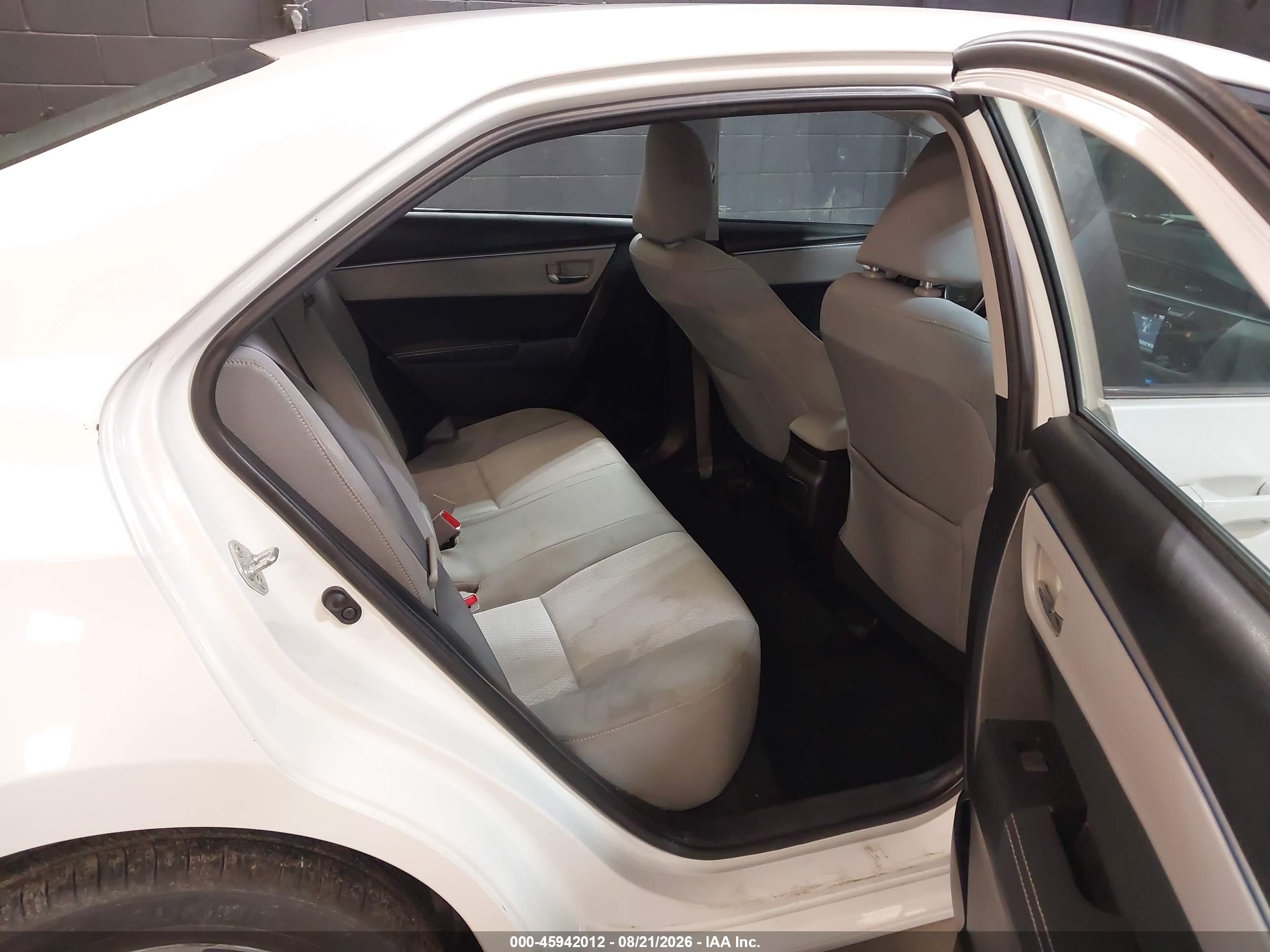 2015 Toyota Corolla Le Eco Plus White vin: 5YFBPRHE1FP191113