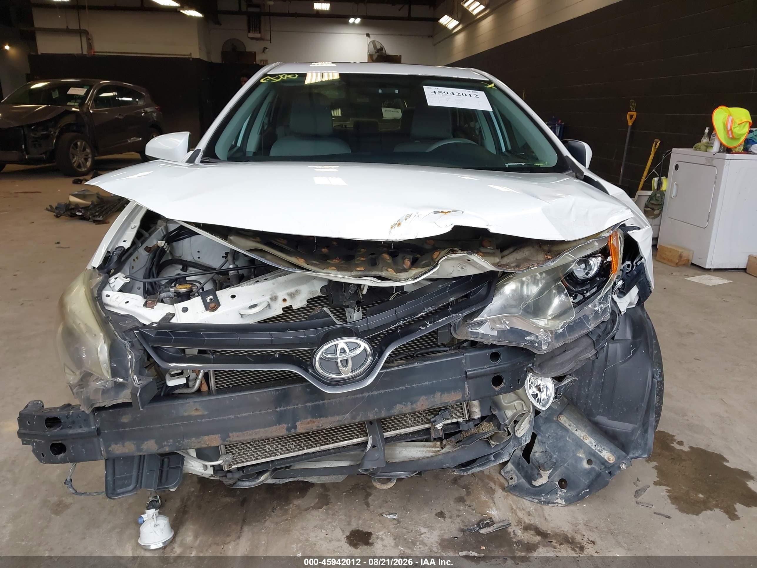 2015 Toyota Corolla Le Eco Plus White vin: 5YFBPRHE1FP191113