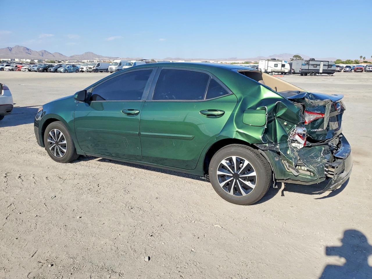 2015 Toyota Corolla Le Eco Green vin: 5YFBPRHE1FP290885