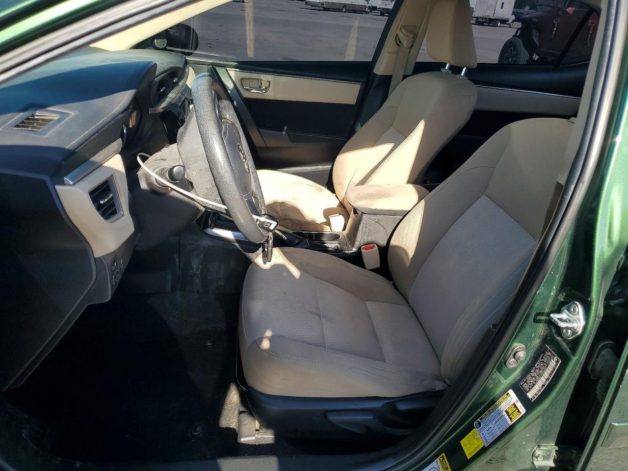 2015 Toyota Corolla Le Eco Green vin: 5YFBPRHE1FP290885