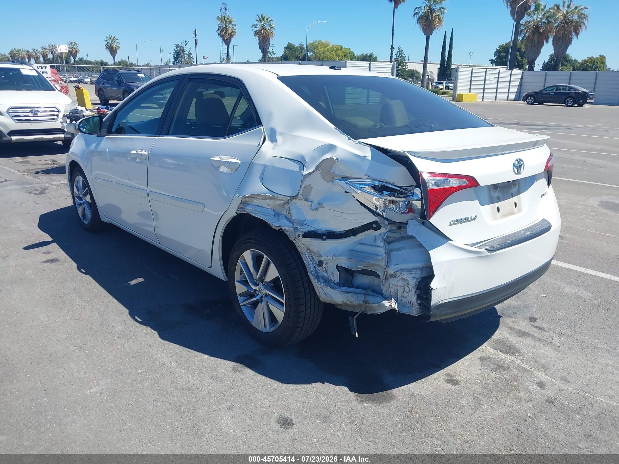 2014 Toyota Corolla Le Eco Plus White vin: 5YFBPRHE2EP077846