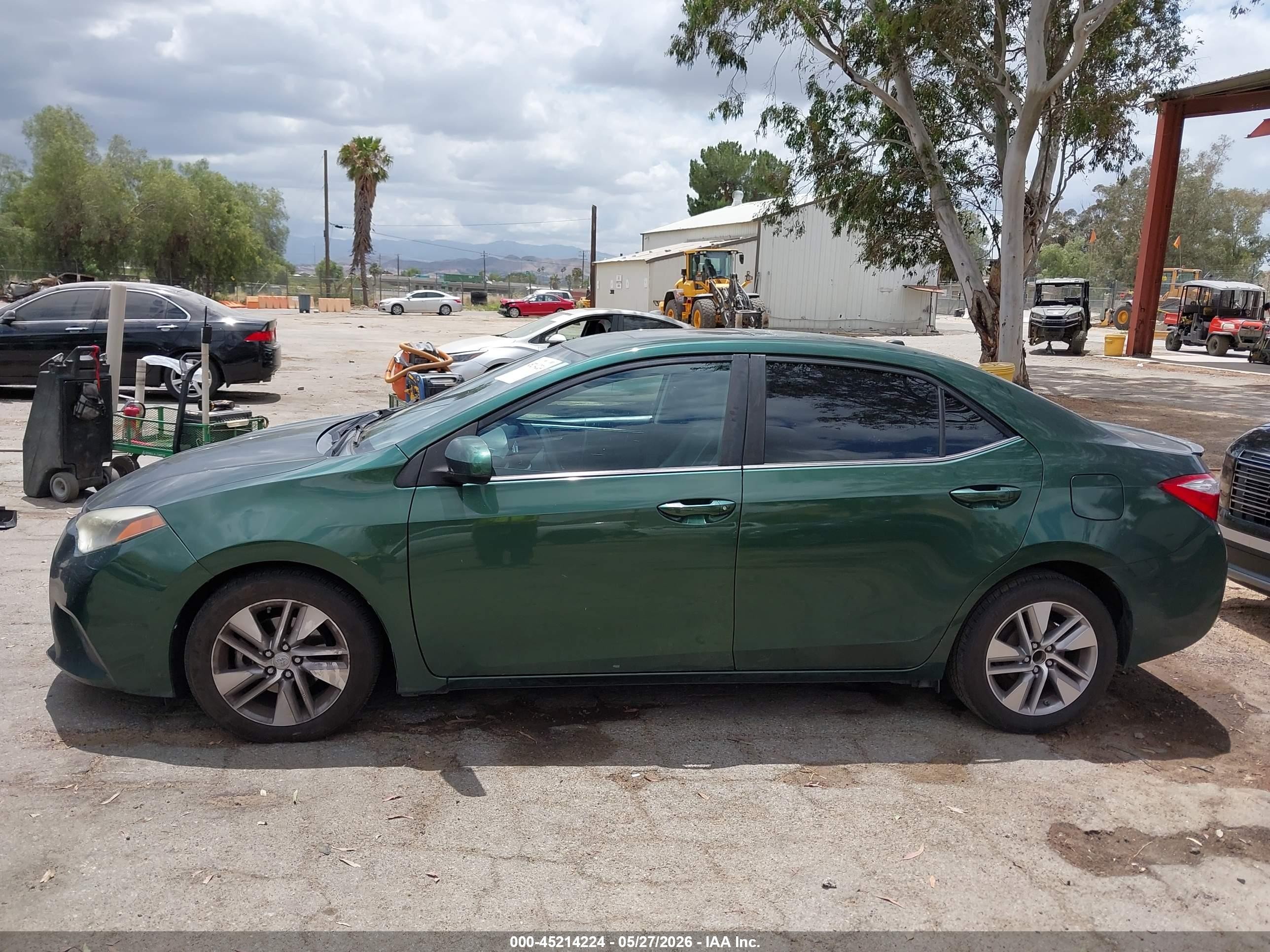 2014 Toyota Corolla Le Eco Premium Green vin: 5YFBPRHE2EP106052