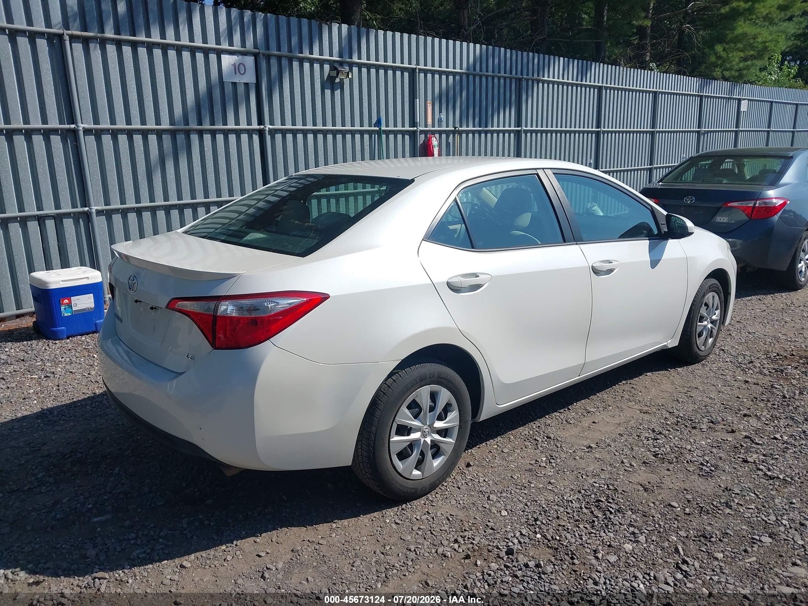 2014 Toyota Corolla Le Eco White vin: 5YFBPRHE2EP130917