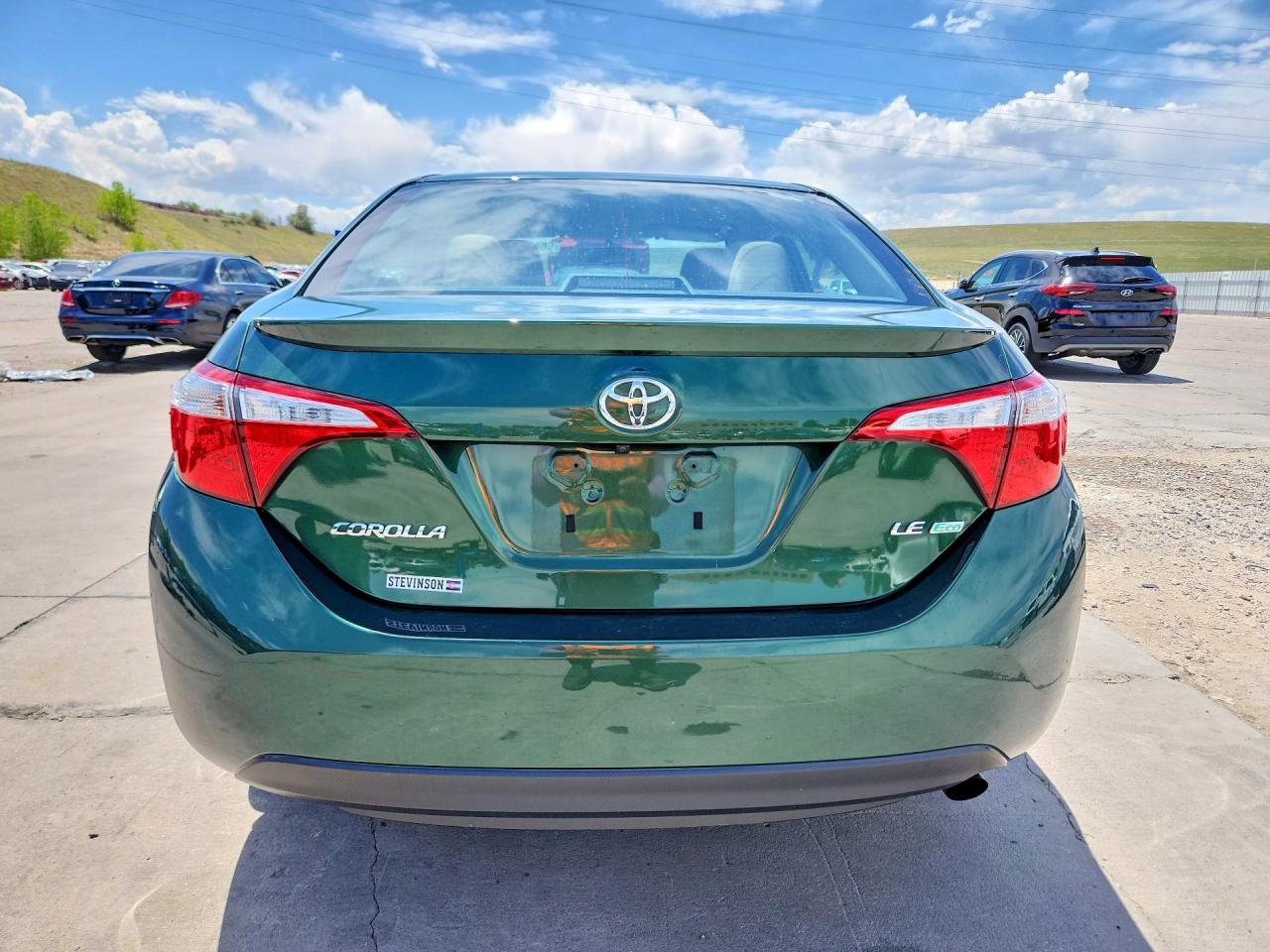 2014 Toyota Corolla Le Eco Plus Green vin: 5YFBPRHE2EP157776