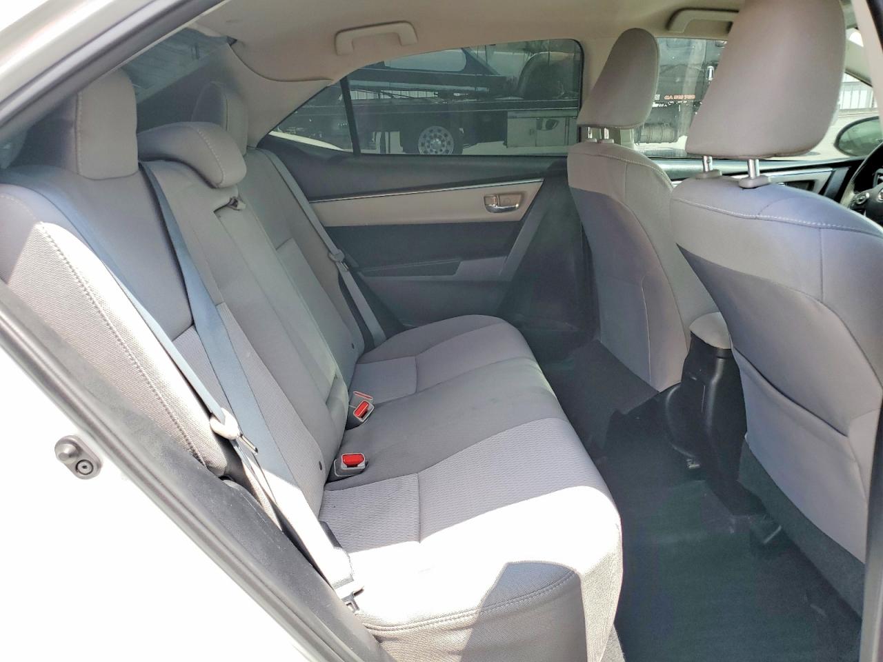 2015 Toyota Corolla Le Eco White vin: 5YFBPRHE2FP215323