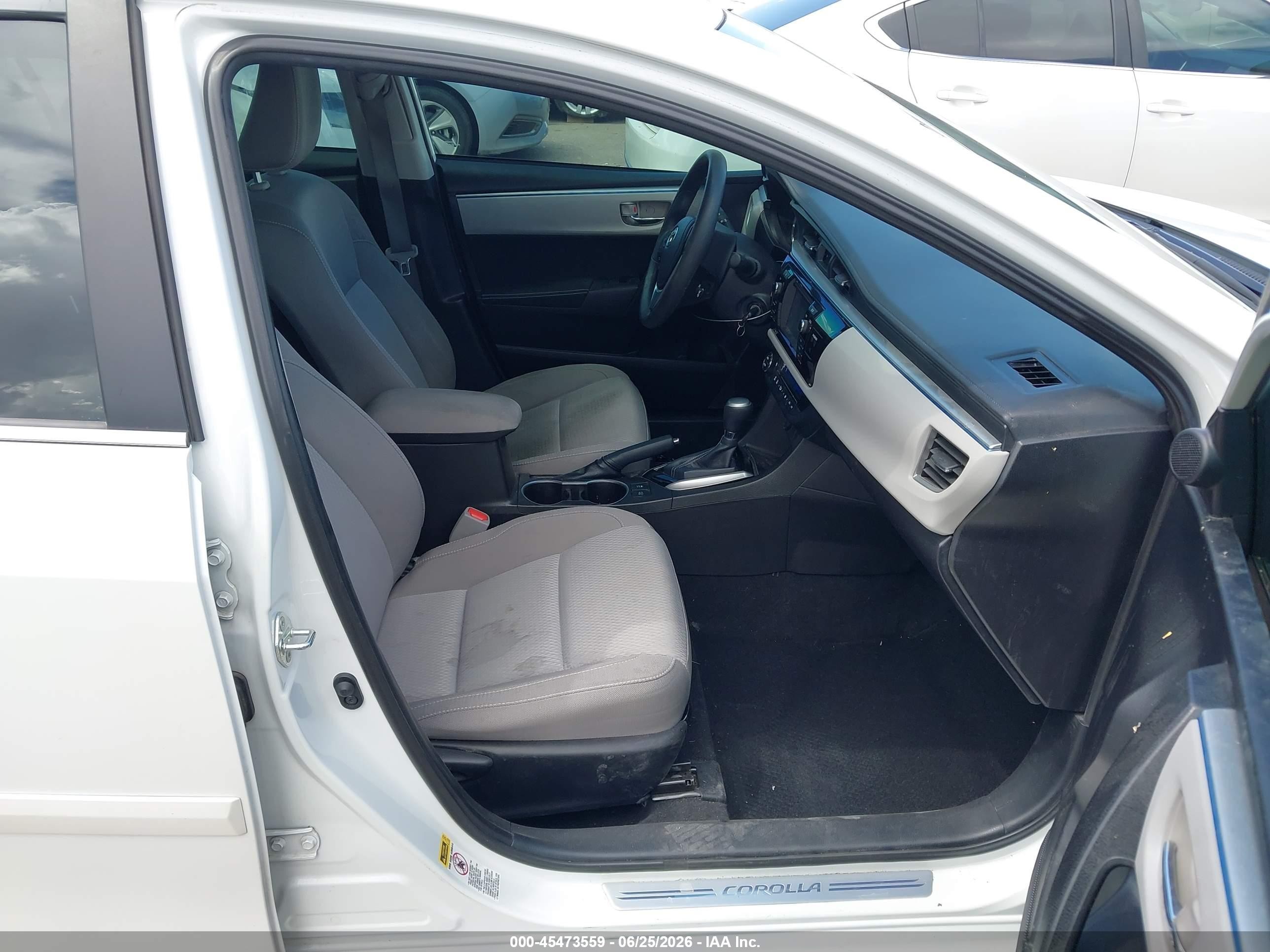 2015 Toyota Corolla Le Eco Plus White vin: 5YFBPRHE2FP364573