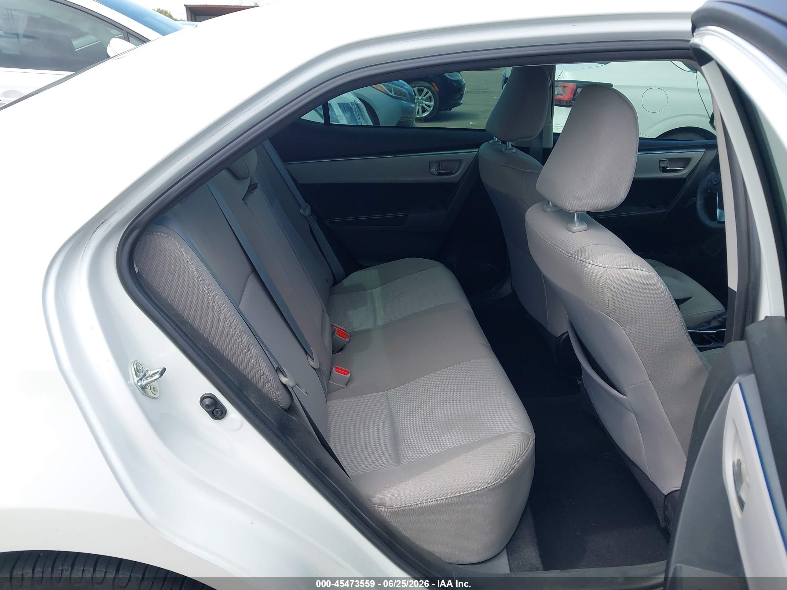 2015 Toyota Corolla Le Eco Plus White vin: 5YFBPRHE2FP364573