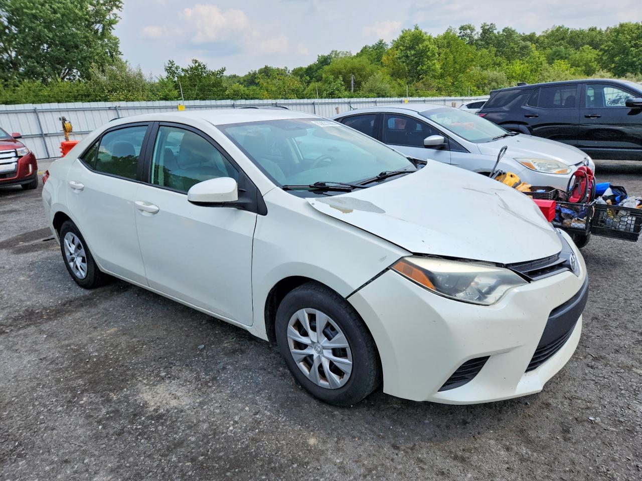 2014 Toyota Corolla Le Eco White vin: 5YFBPRHE4EP065455
