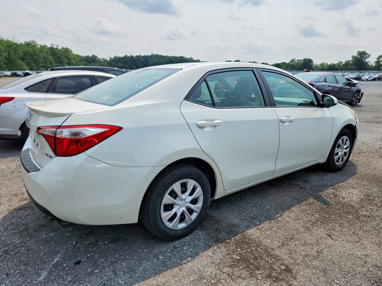 2014 Toyota Corolla Le Eco White vin: 5YFBPRHE4EP065455
