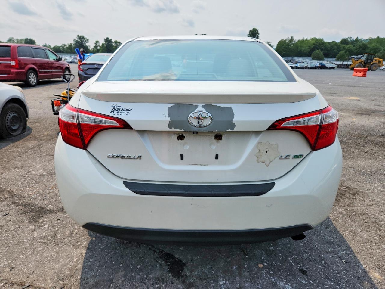 2014 Toyota Corolla Le Eco White vin: 5YFBPRHE4EP065455