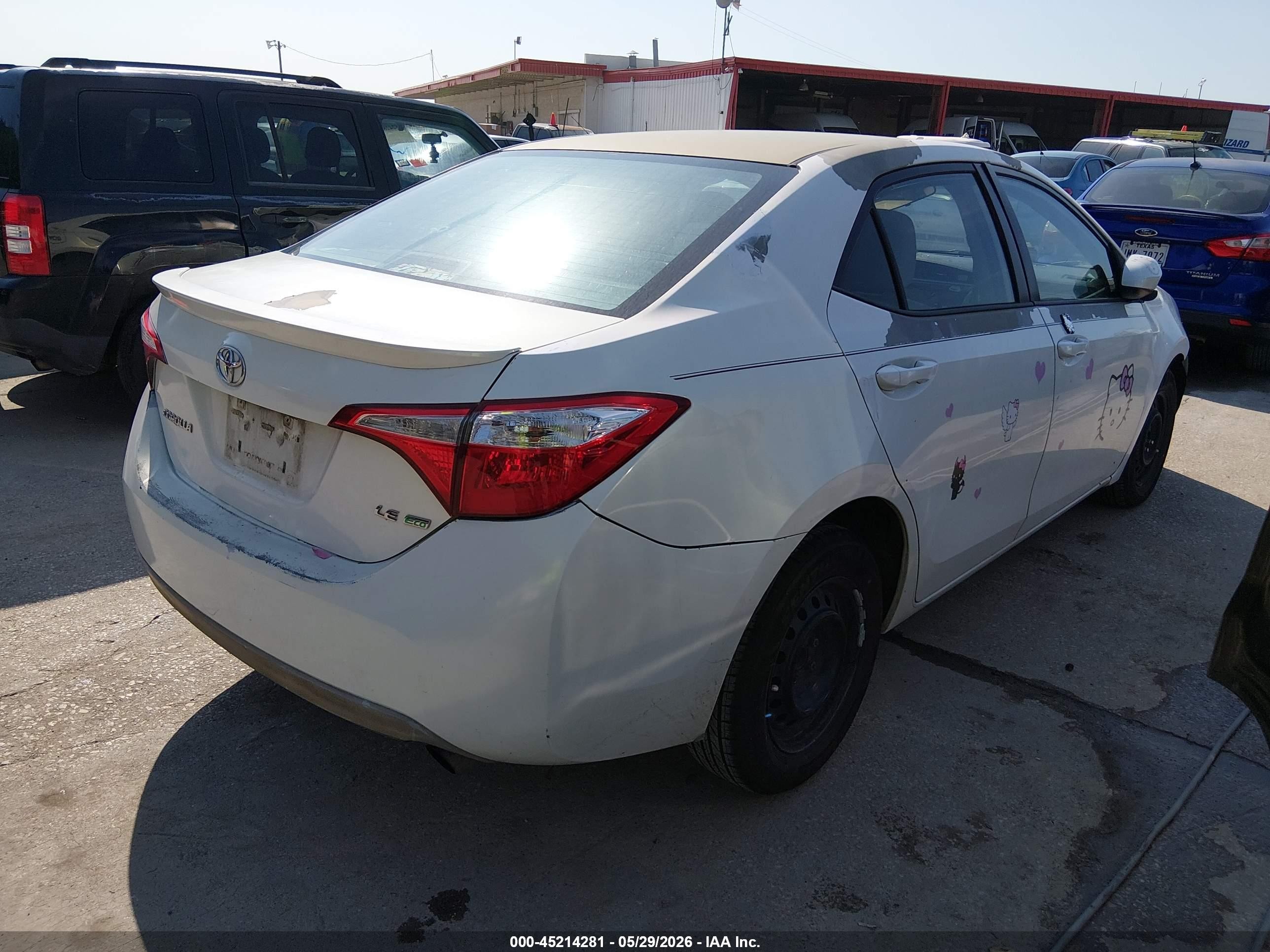 2014 Toyota Corolla Le Eco White vin: 5YFBPRHE6EP042680