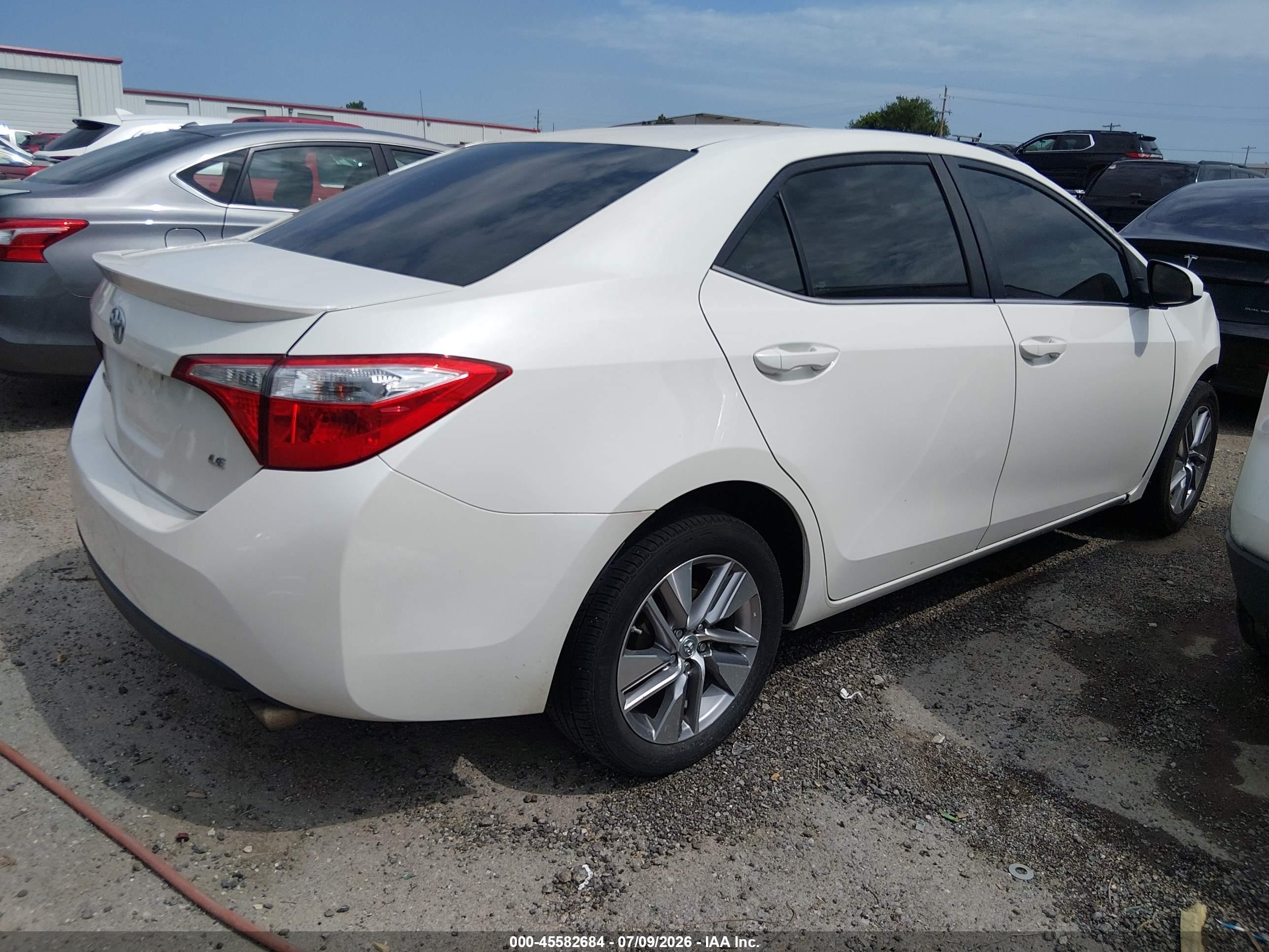 2014 Toyota Corolla Le Eco Plus White vin: 5YFBPRHE6EP100500
