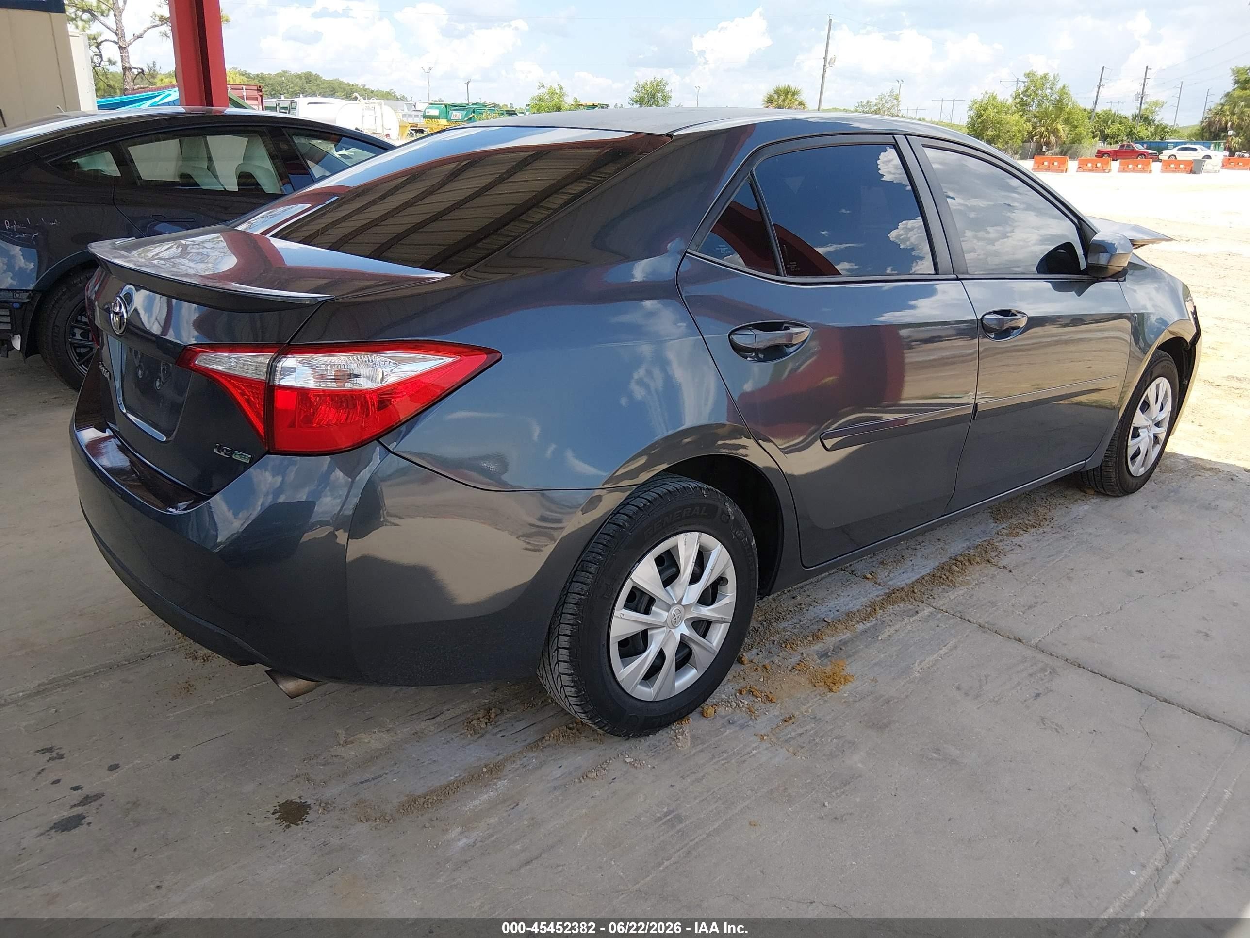 2014 Toyota Corolla Le Eco Gray vin: 5YFBPRHE6EP127812