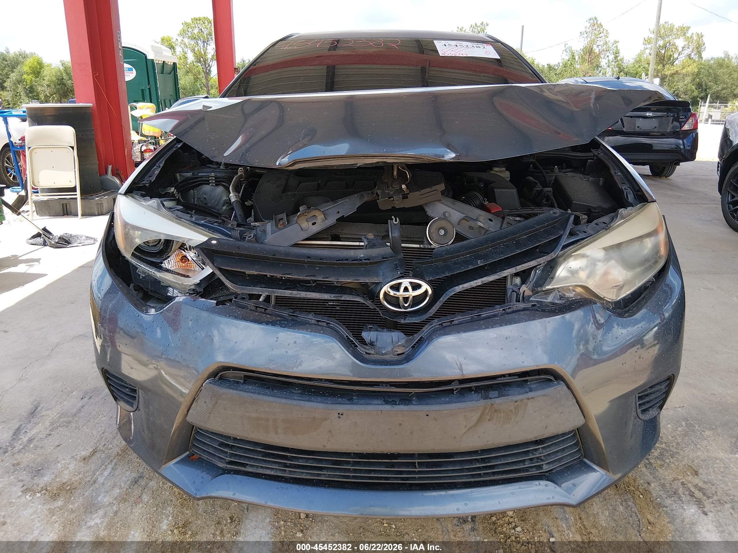 2014 Toyota Corolla Le Eco Gray vin: 5YFBPRHE6EP127812