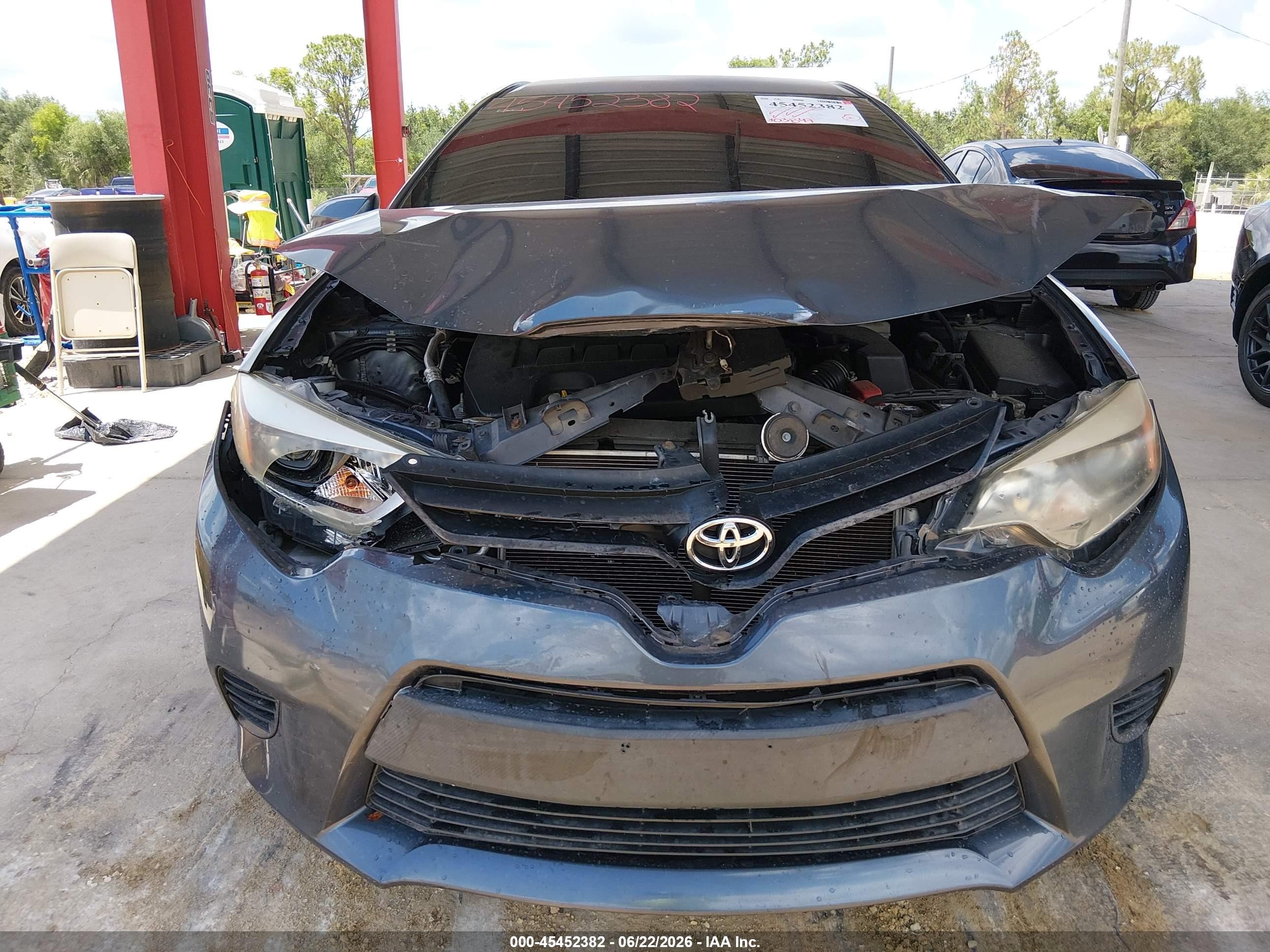 2014 Toyota Corolla Le Eco Gray vin: 5YFBPRHE6EP127812