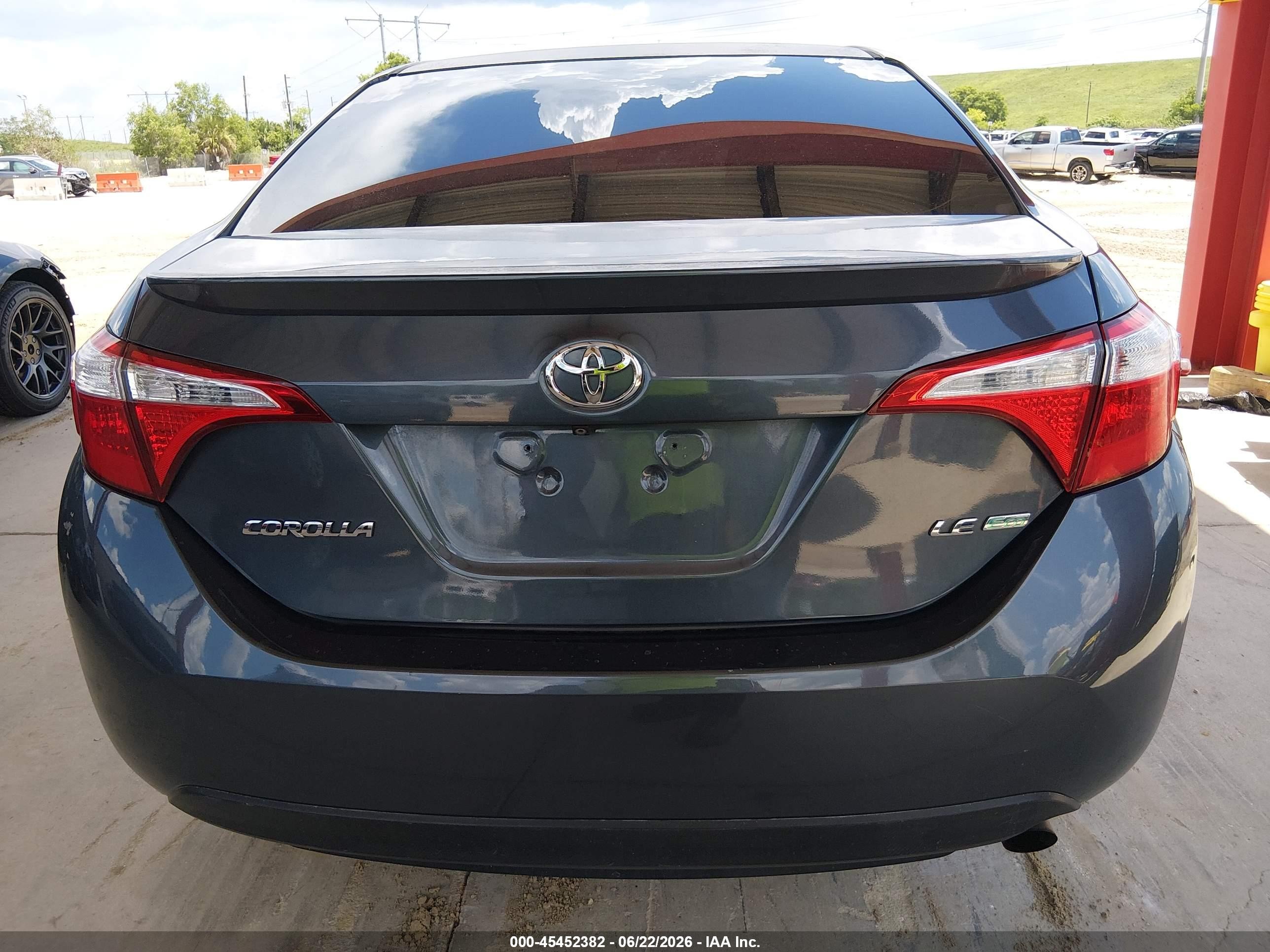 2014 Toyota Corolla Le Eco Gray vin: 5YFBPRHE6EP127812