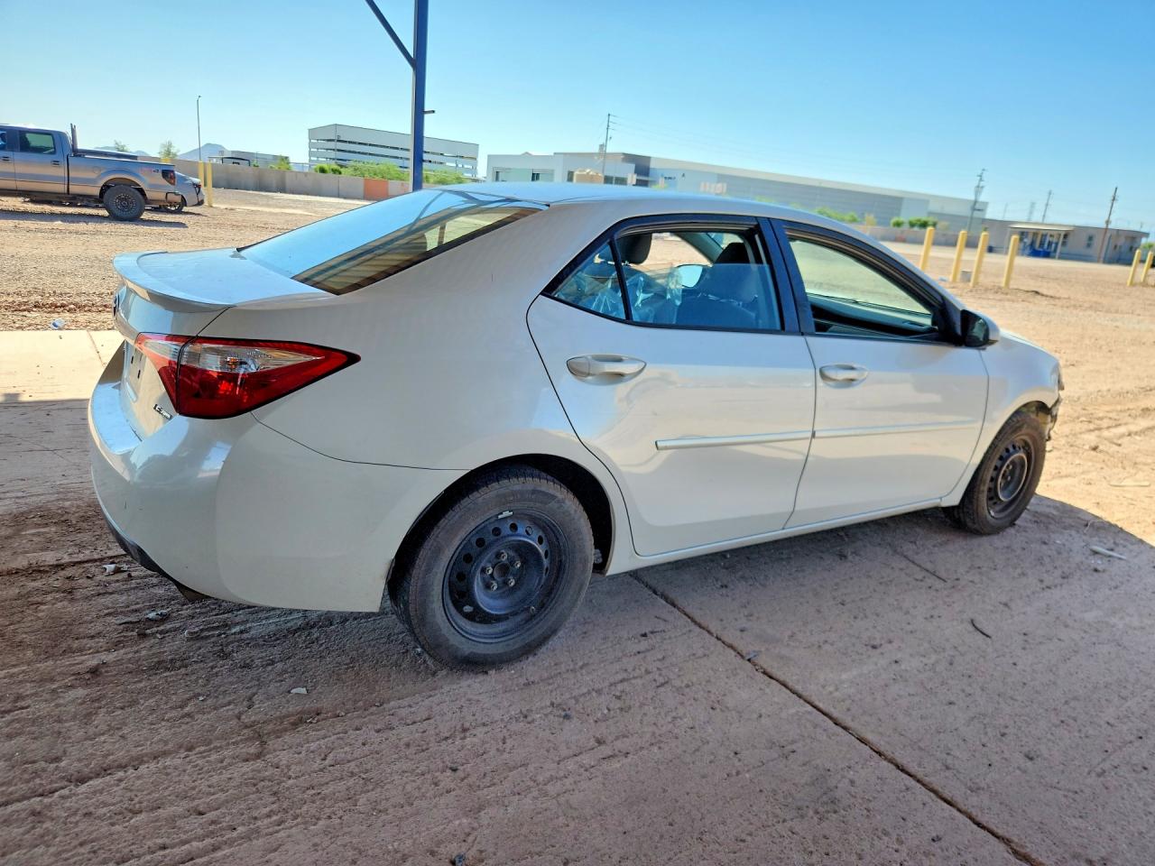 2015 Toyota Corolla Le Eco White vin: 5YFBPRHE6FP362275