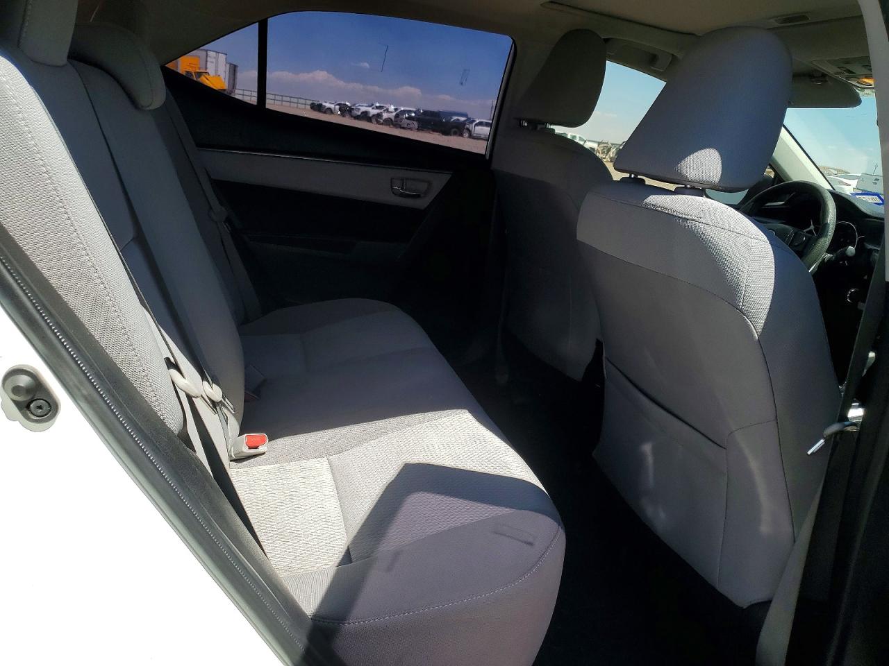 2014 Toyota Corolla Le Eco Plus White vin: 5YFBPRHE7EP004620