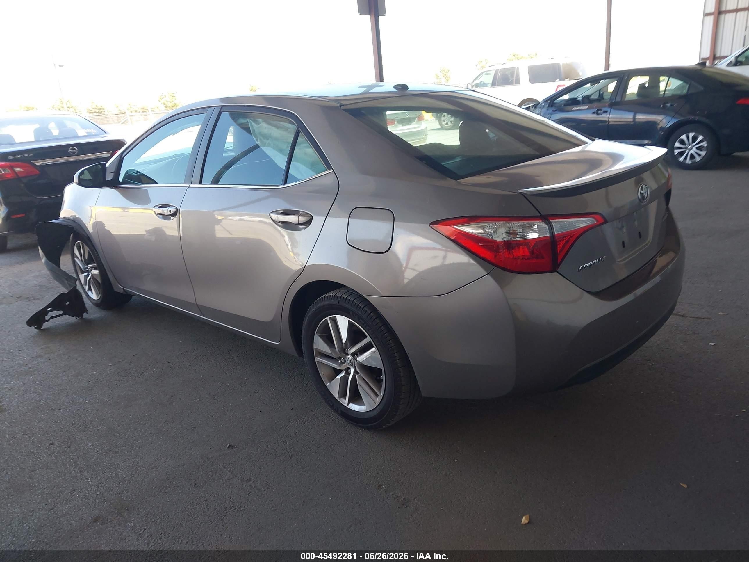 2015 Toyota Corolla Le Eco Premium Бежевый vin: 5YFBPRHE7FP217746