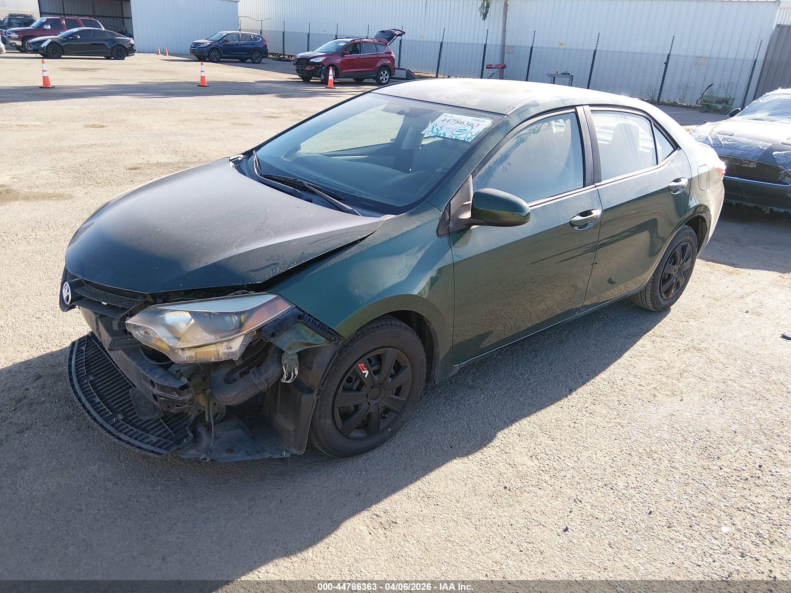 2015 Toyota Corolla Le Eco Зеленый vin: 5YFBPRHE7FP252741