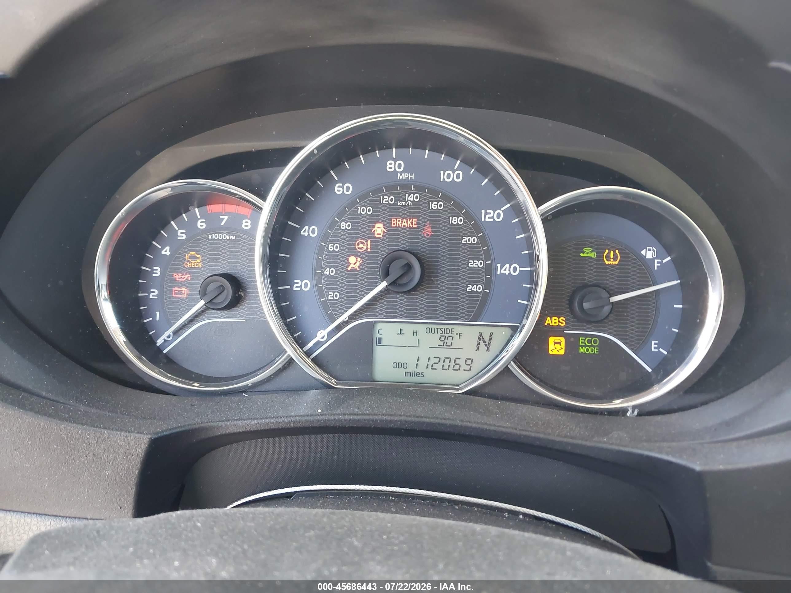2014 Toyota Corolla Le Eco Premium Белый vin: 5YFBPRHE8EP108520