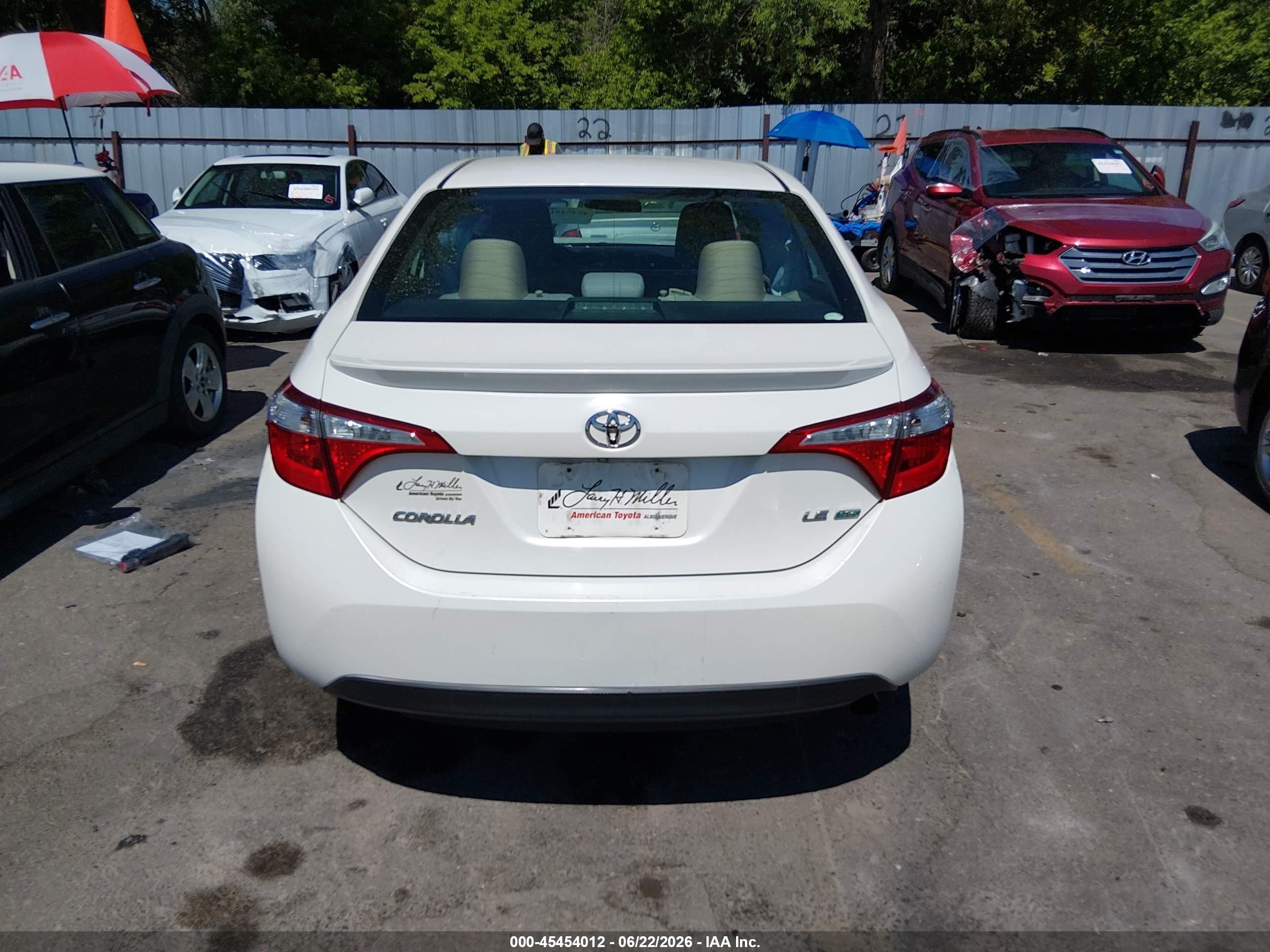 2014 Toyota Corolla Le Eco Plus White vin: 5YFBPRHE8EP160343