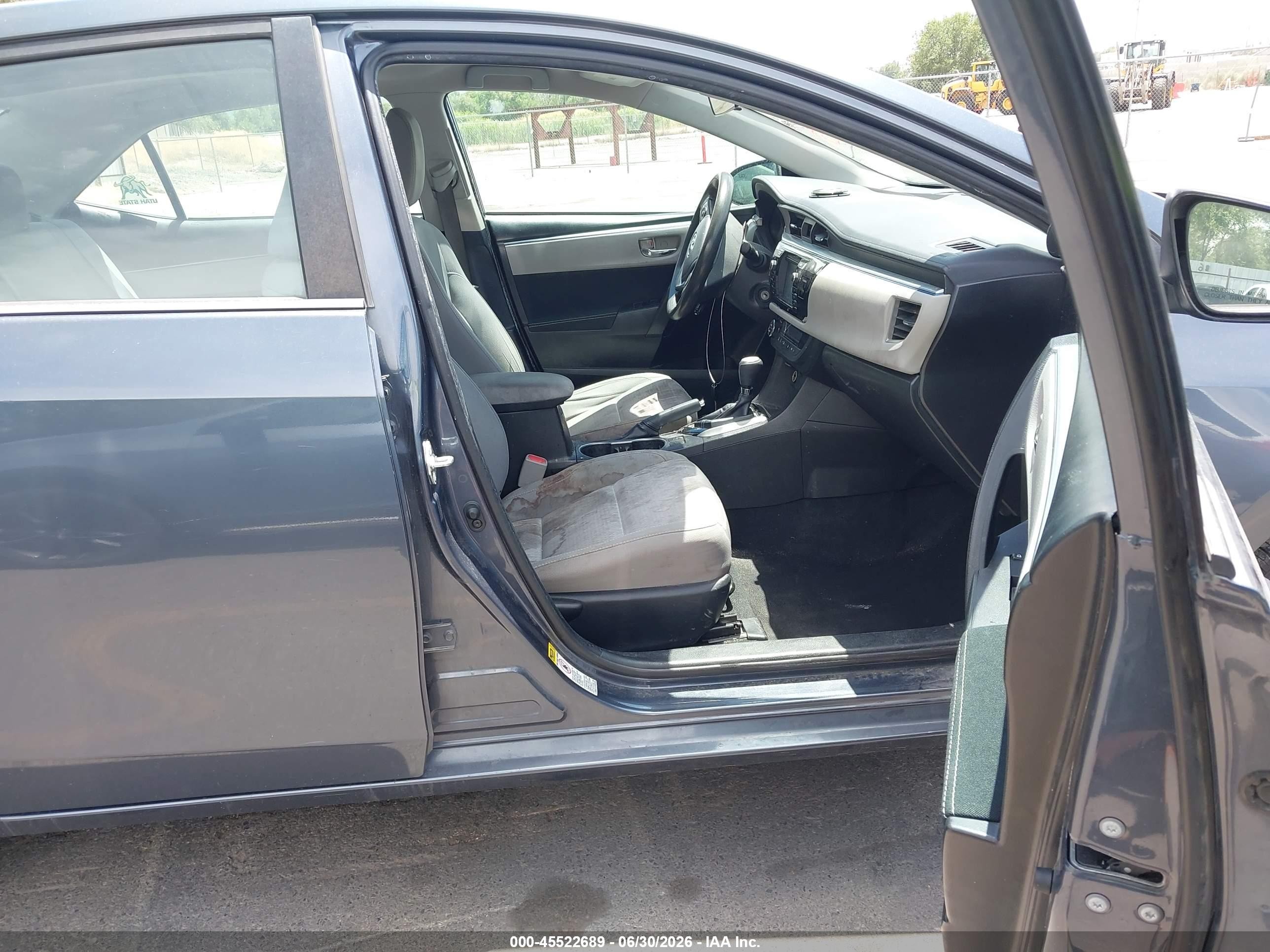 2015 Toyota Corolla Le Eco Plus Gray vin: 5YFBPRHE8FP199936