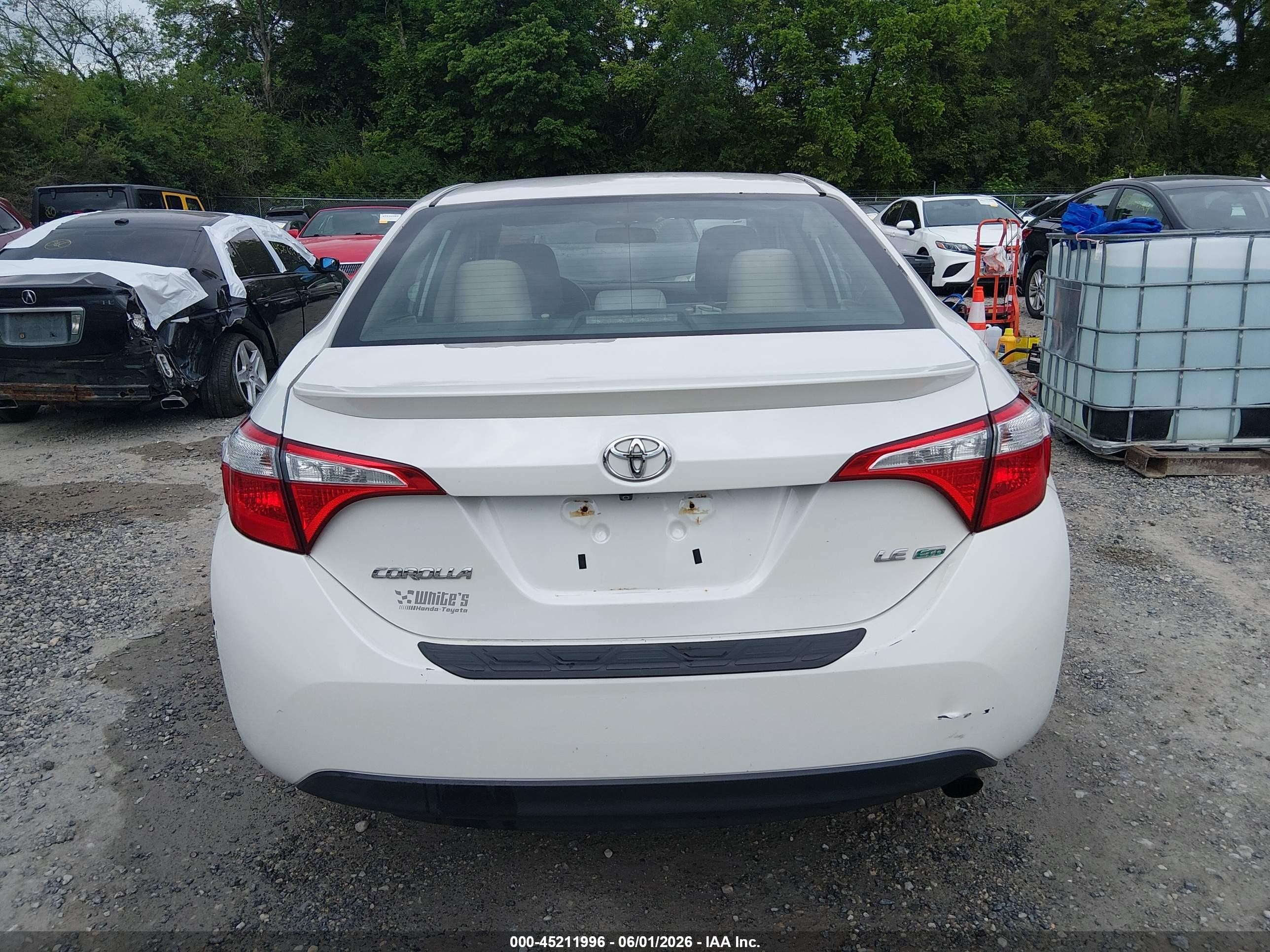 2015 Toyota Corolla Le Eco Plus White vin: 5YFBPRHE9FP334549
