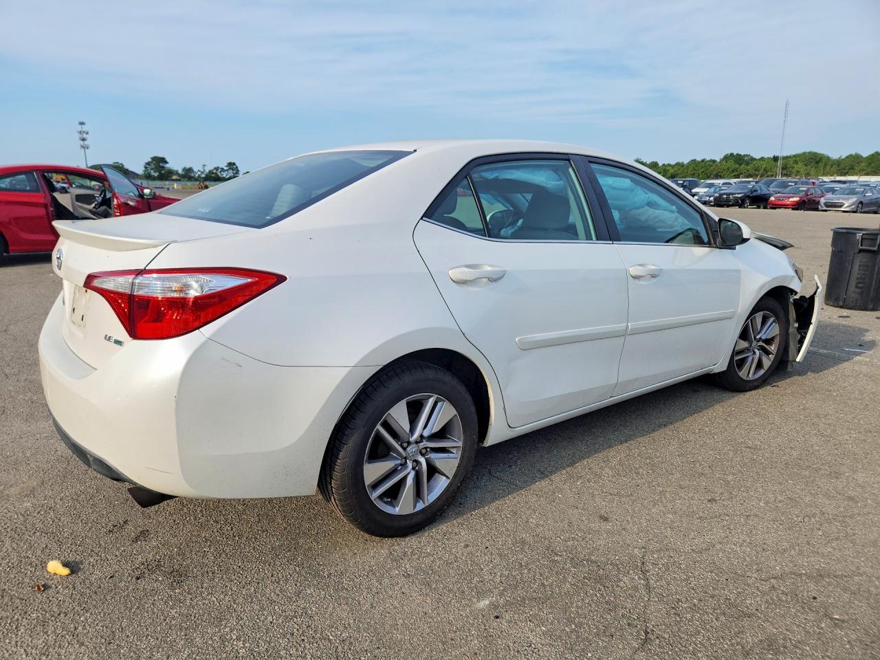 2014 Toyota Corolla Le Eco Plus Белый vin: 5YFBPRHEXEP090683