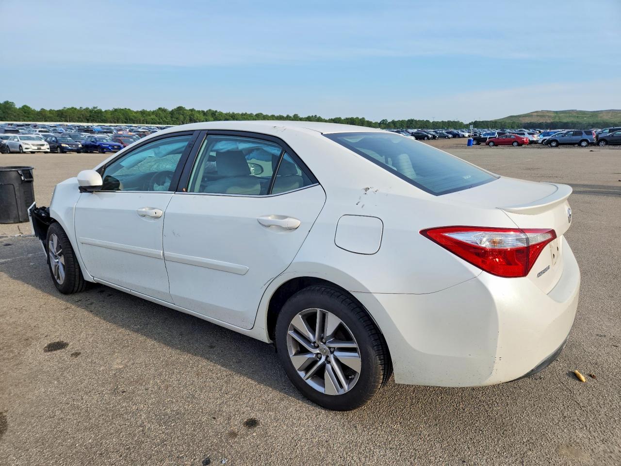 2014 Toyota Corolla Le Eco Plus Белый vin: 5YFBPRHEXEP090683