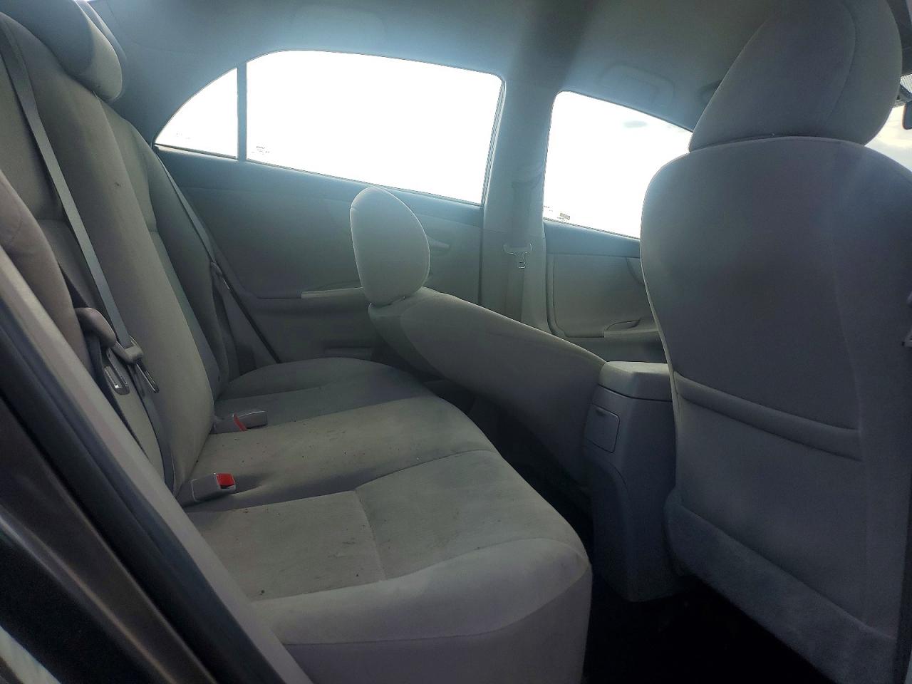 2012 Toyota Corolla Le Gray vin: 5YFBU4EE0CP016427