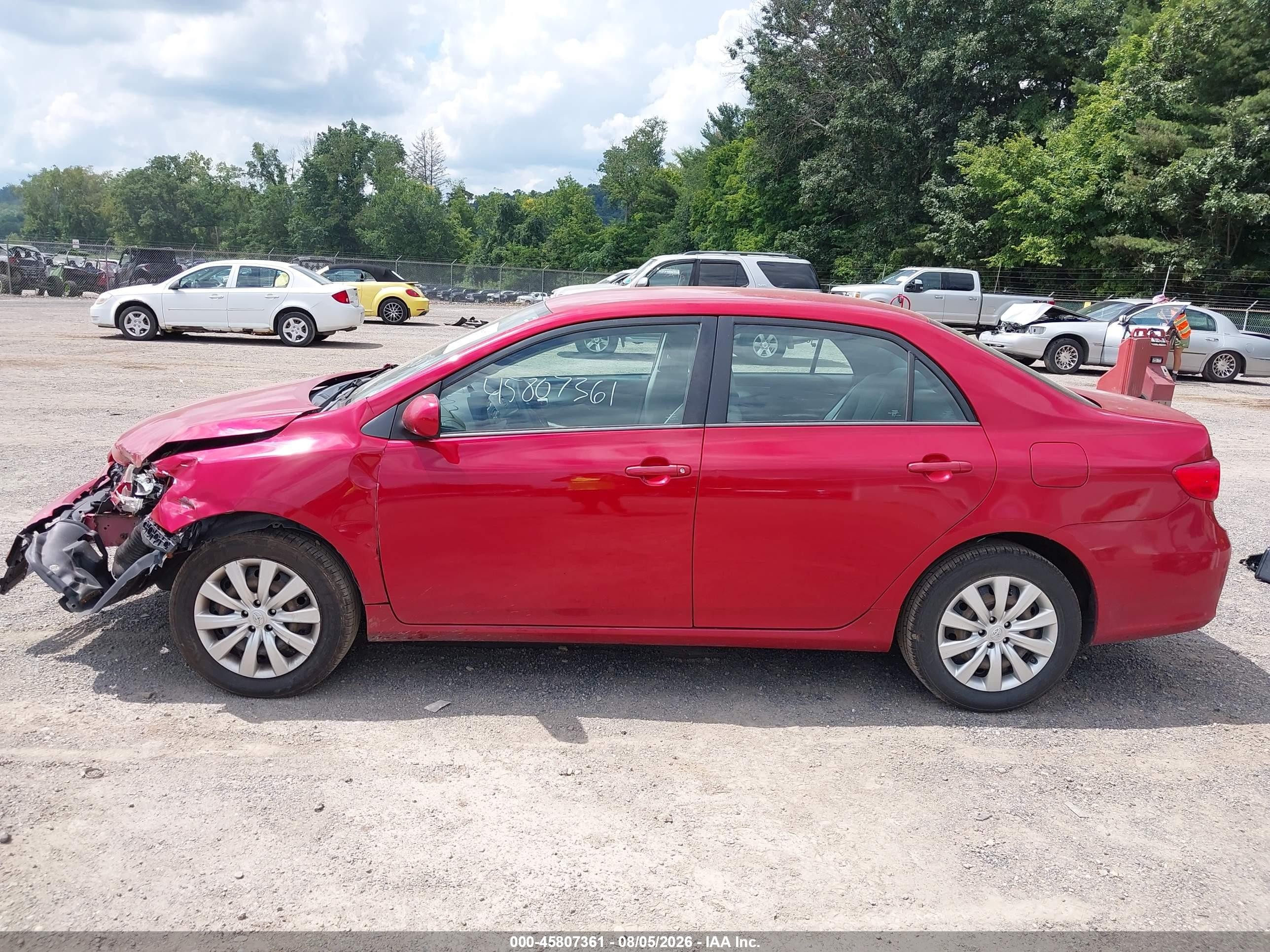 2012 Toyota Corolla Le Red vin: 5YFBU4EE0CP022115