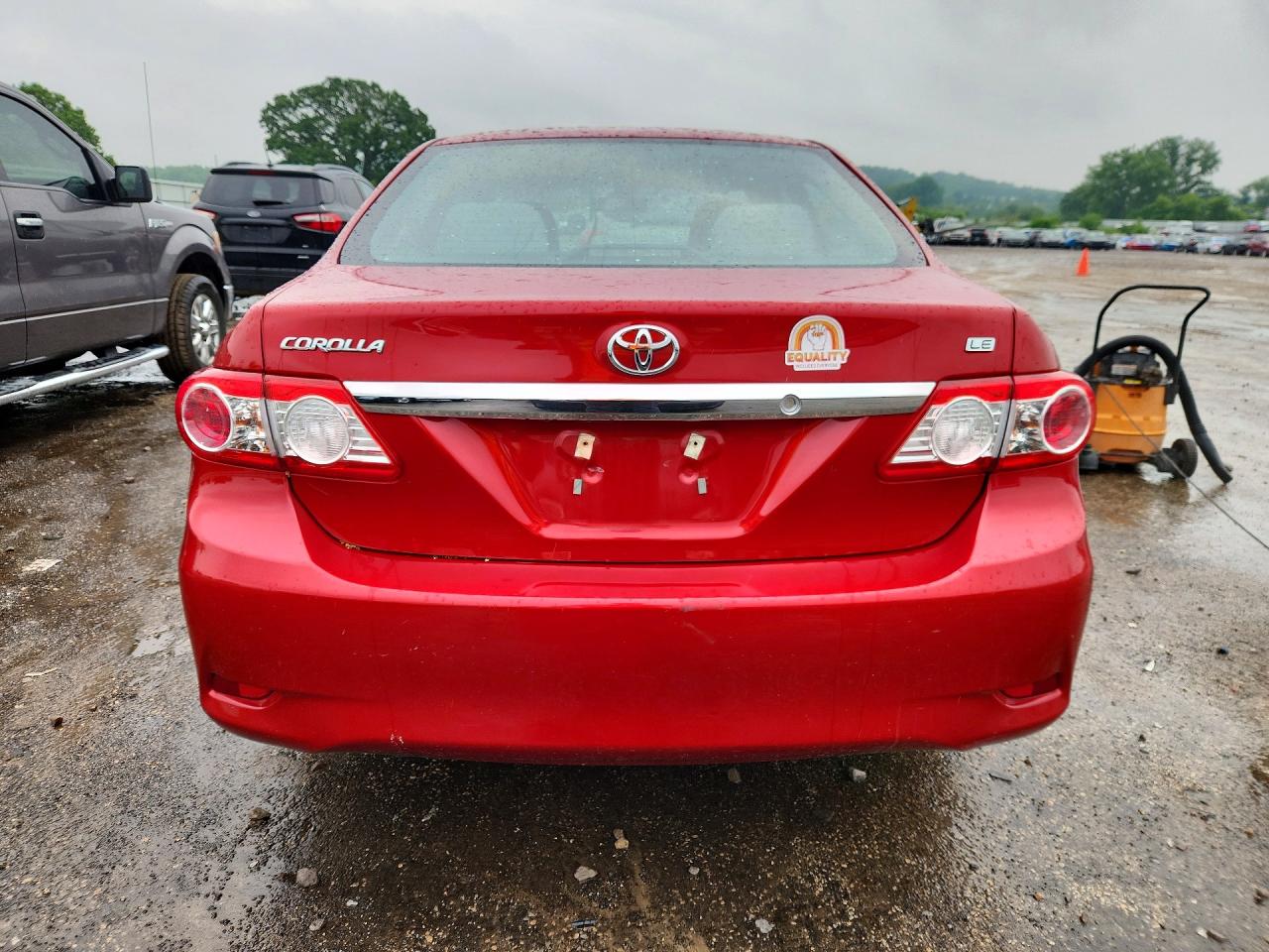 2012 Toyota Corolla Le Red vin: 5YFBU4EE0CP026200