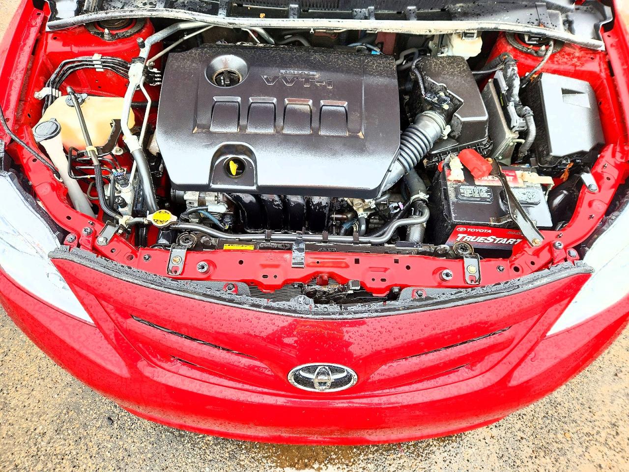 2012 Toyota Corolla Le Red vin: 5YFBU4EE0CP026200