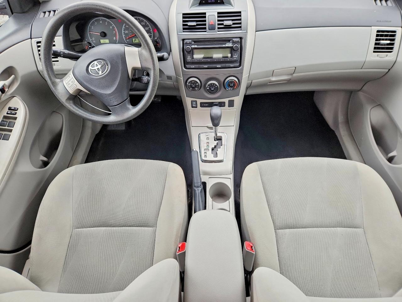 2012 Toyota Corolla Le Red vin: 5YFBU4EE0CP026200