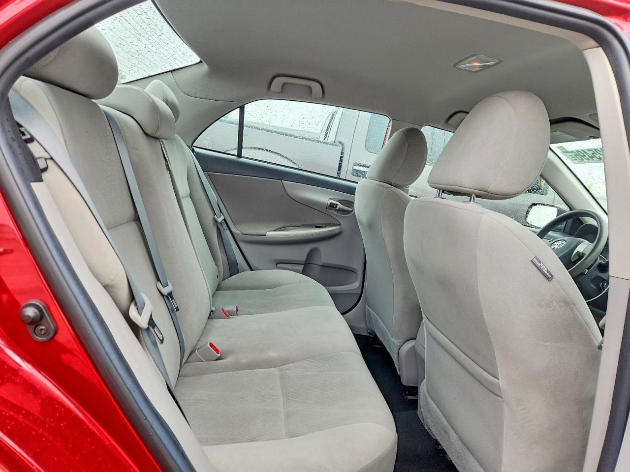 2012 Toyota Corolla Le Red vin: 5YFBU4EE0CP026200