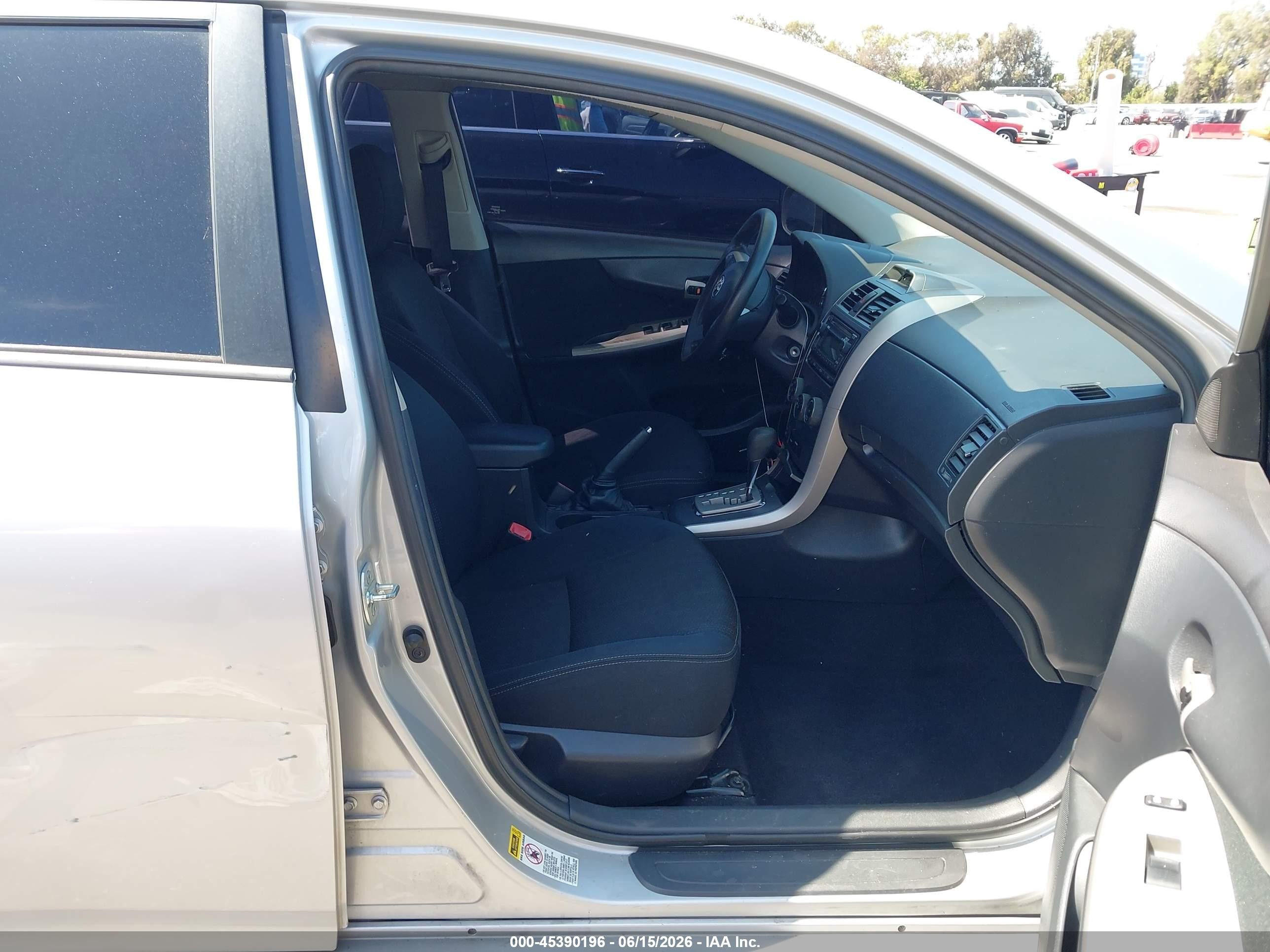 2012 Toyota Corolla S Silver vin: 5YFBU4EE0CP043840