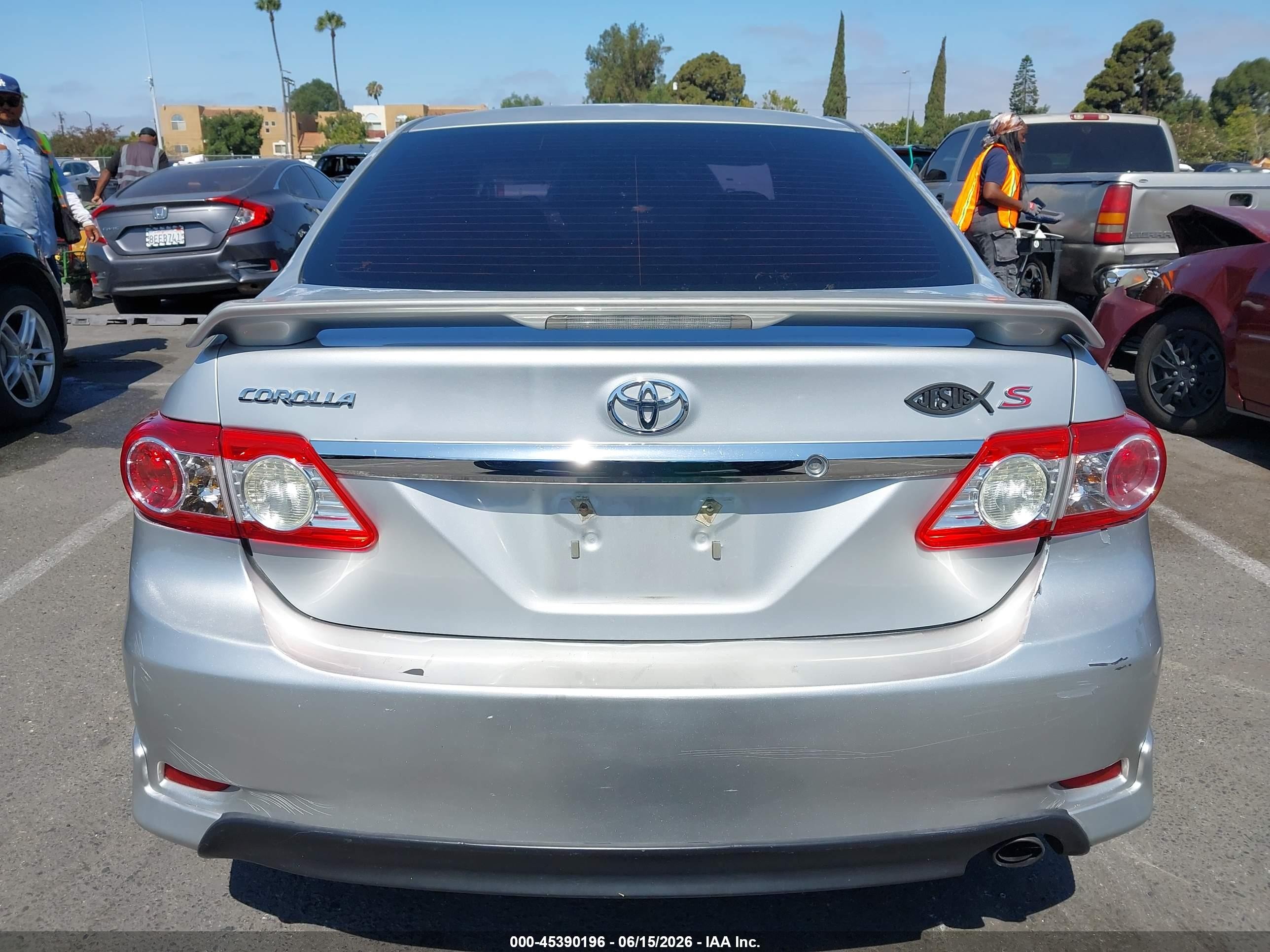 2012 Toyota Corolla S Silver vin: 5YFBU4EE0CP043840