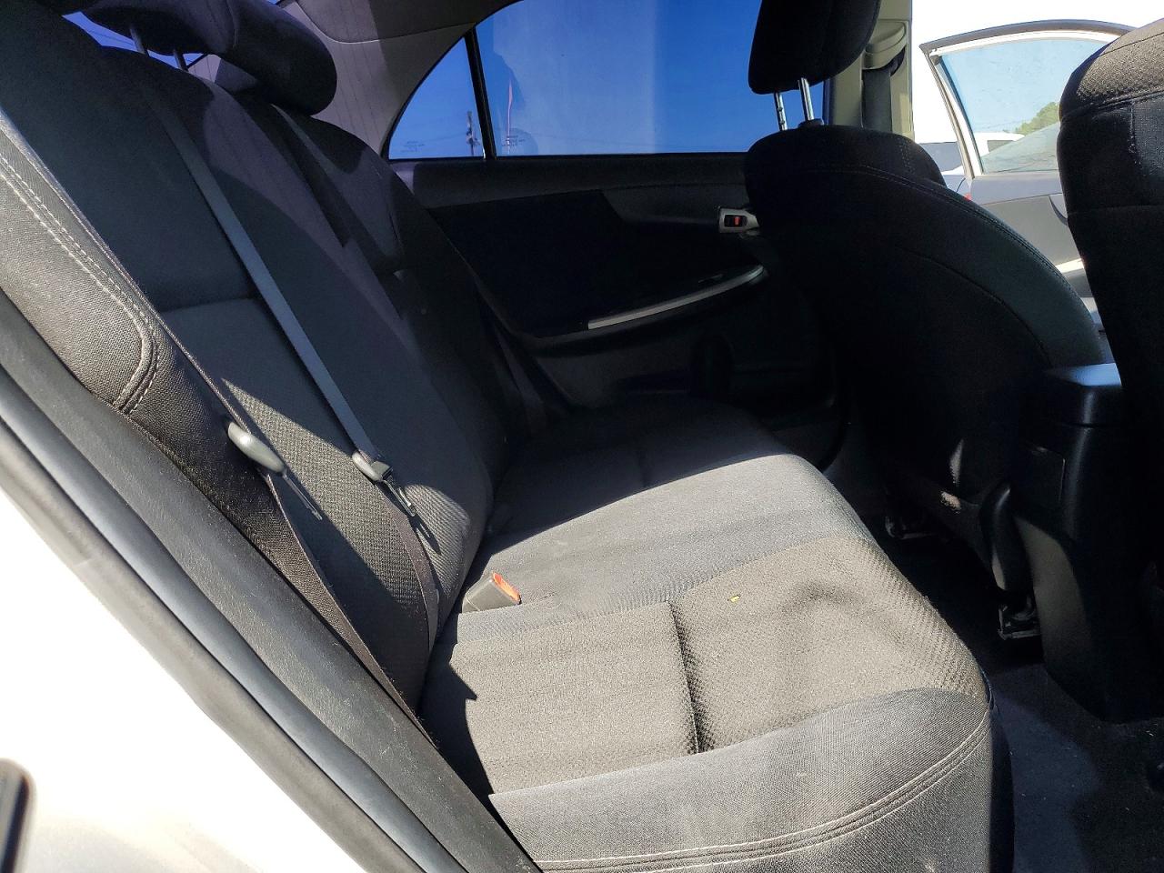 2012 Toyota Corolla S Silver vin: 5YFBU4EE0CP046608