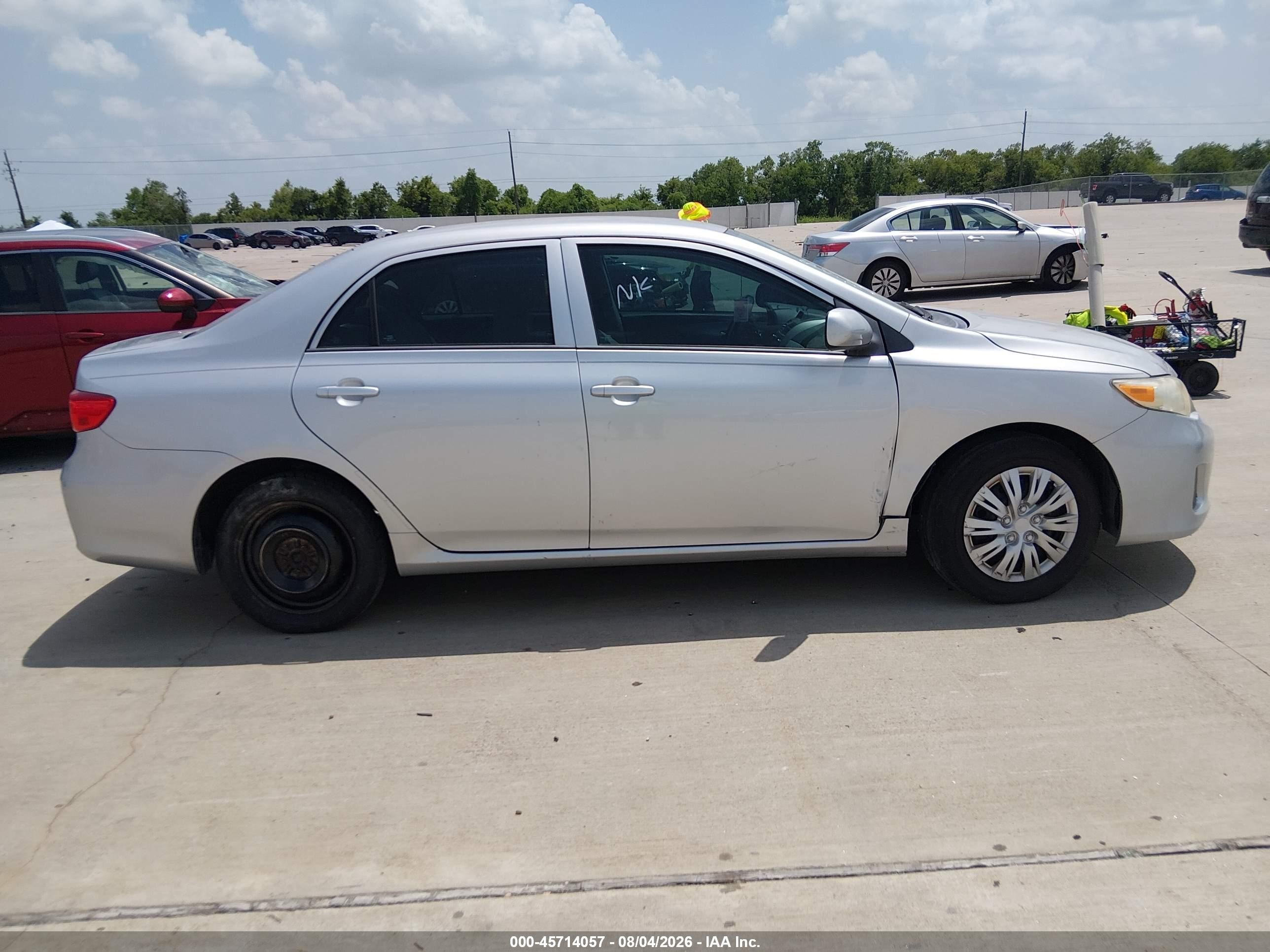 2012 Toyota Corolla L Silver vin: 5YFBU4EE0CP063621